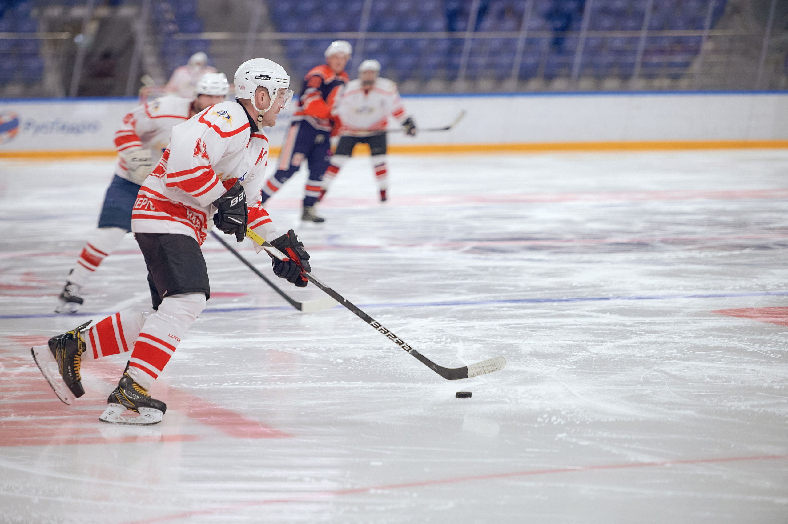 Портфолио репортажной фотосъёмки: Кристалл арена — Хоккей — РусГидро. Фотограф Яковлев Роман — Красноярск