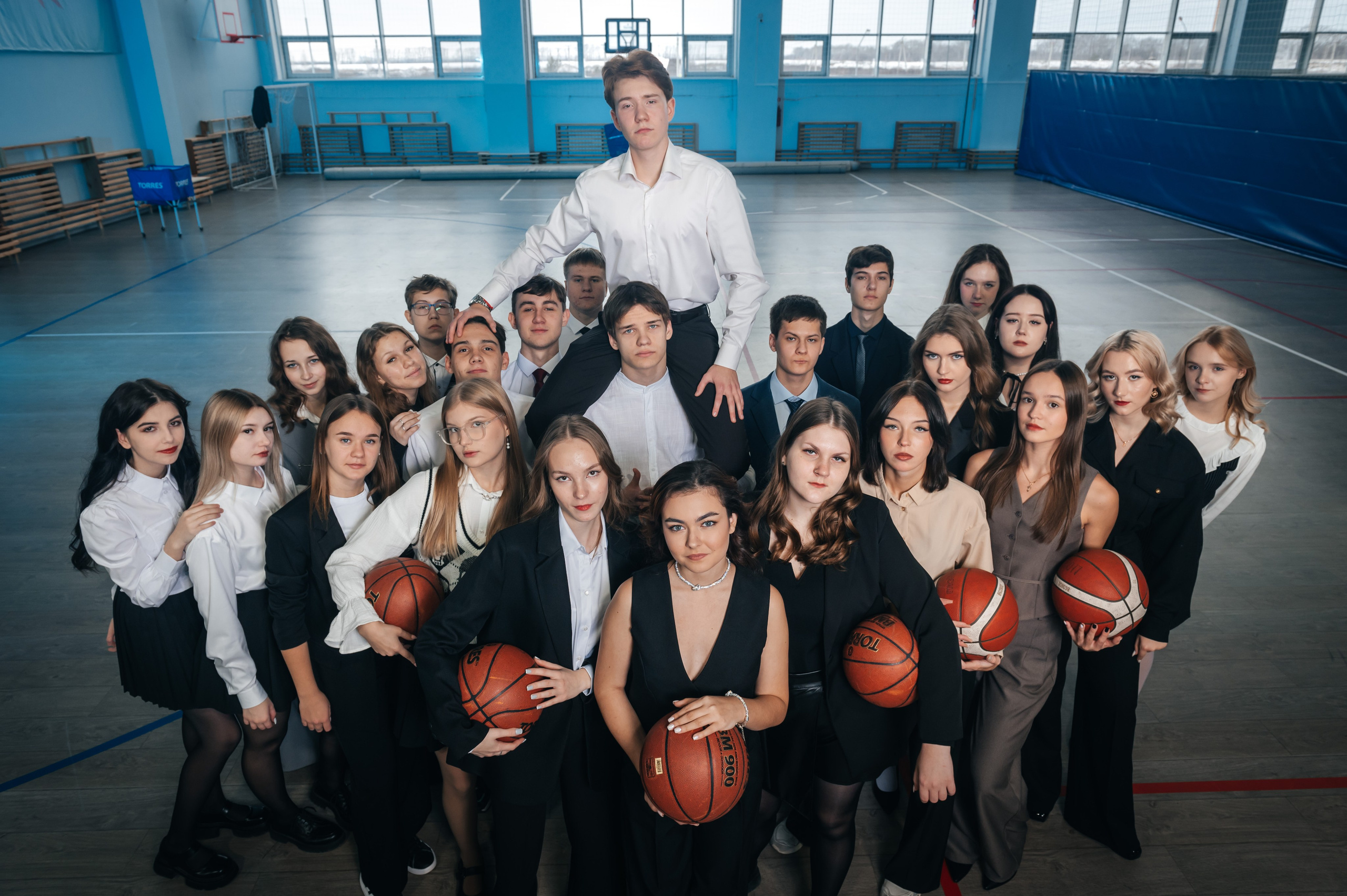 Современные выпускные альбомы в Новосибирске