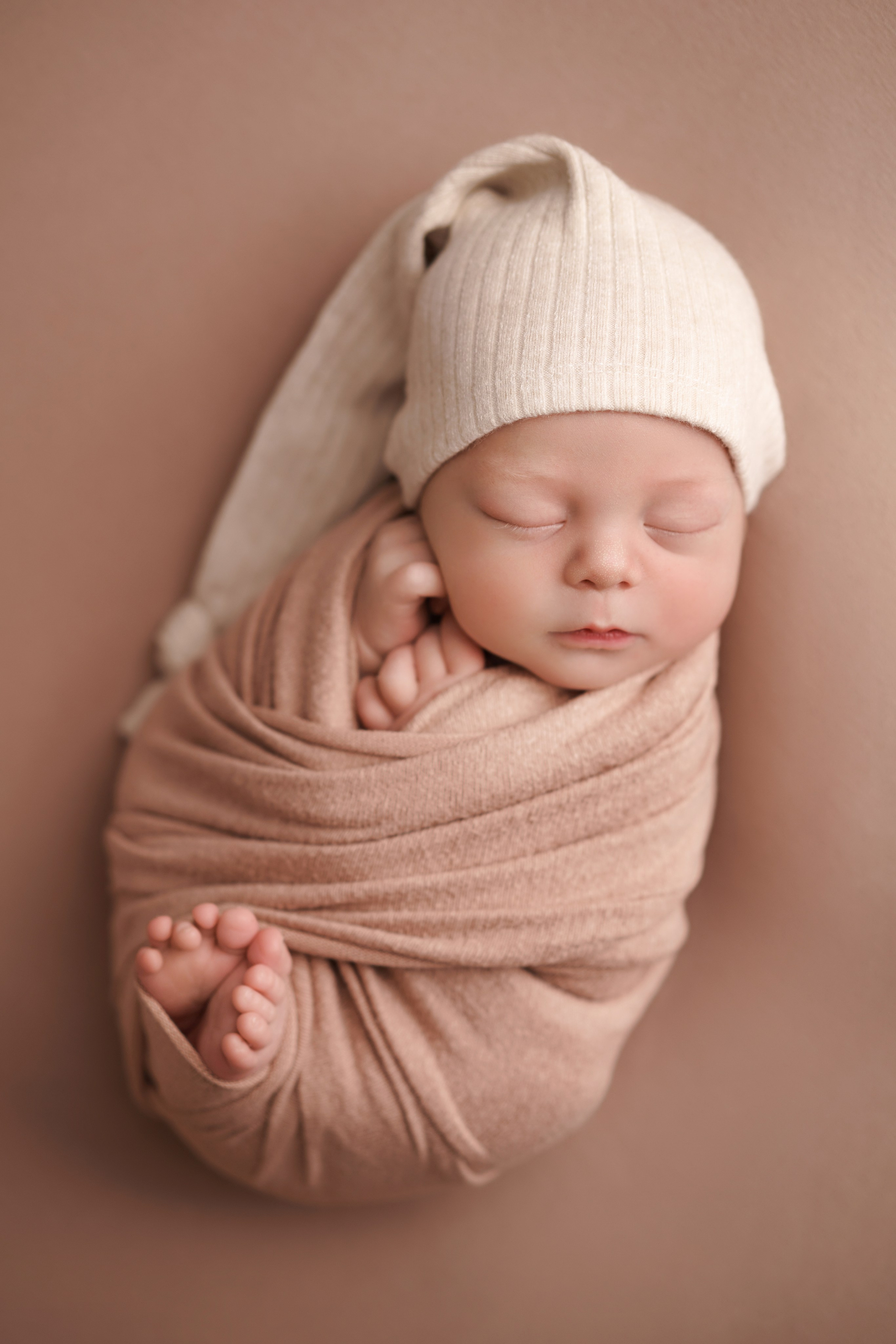 Фотограф новорожденных дома