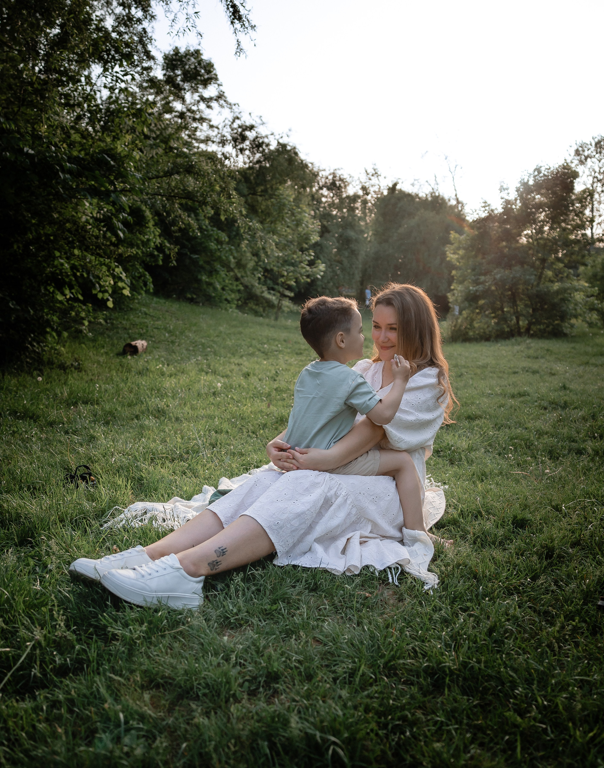 Мама и сын — прогулка в парке. Семейный и детский фотограф в Краснодаре Ксения Новикова