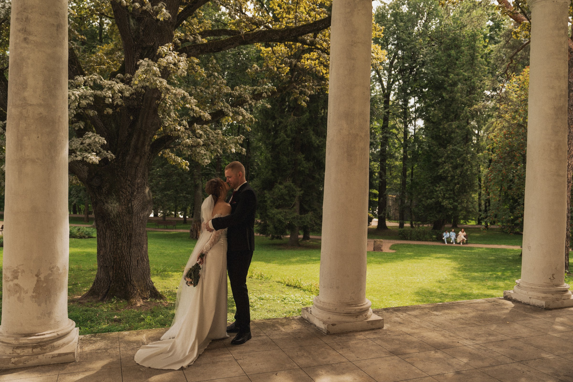 К ♡ Е — Под кроной вечности (Усадьба Остафьево). Свадебный и портретный фотограф в Москве, Светлана Янковая