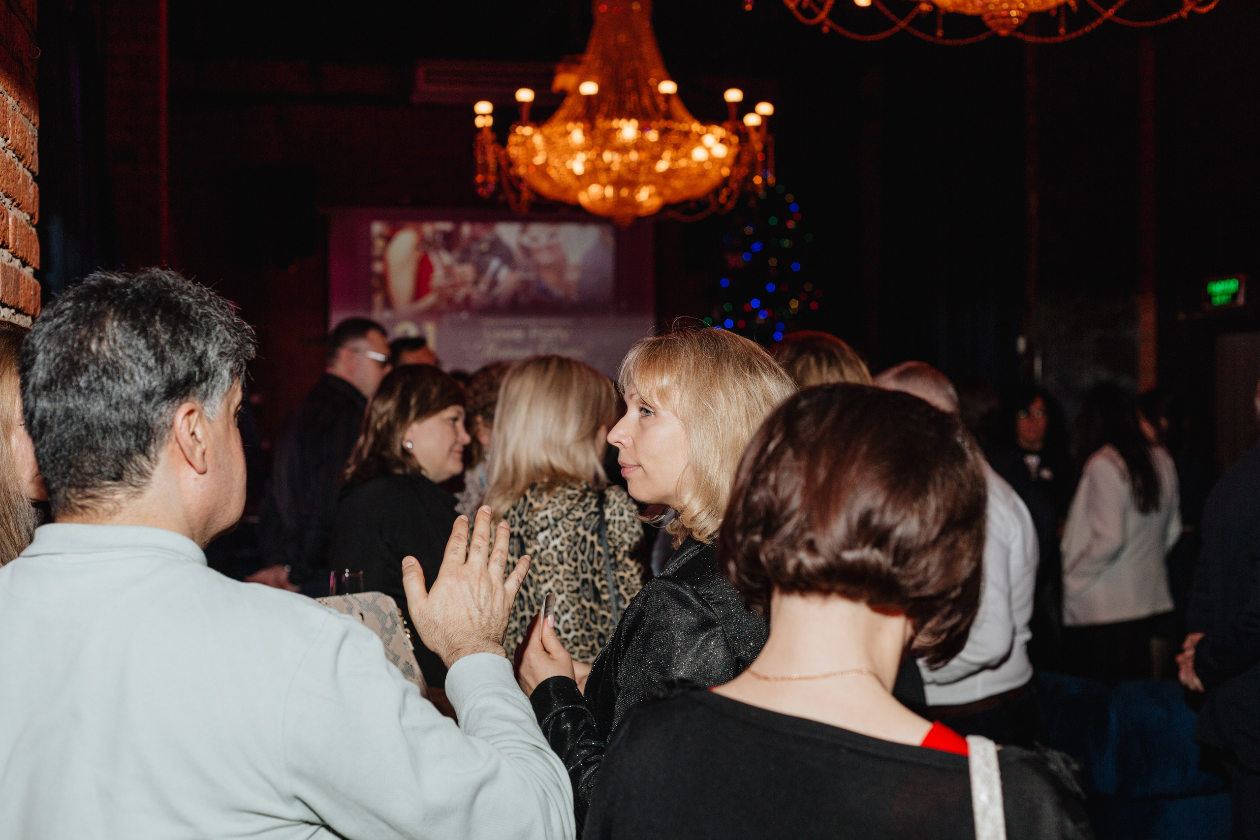 Вечеринка знакомств. Портретный фотограф Москва Юлия Трякина