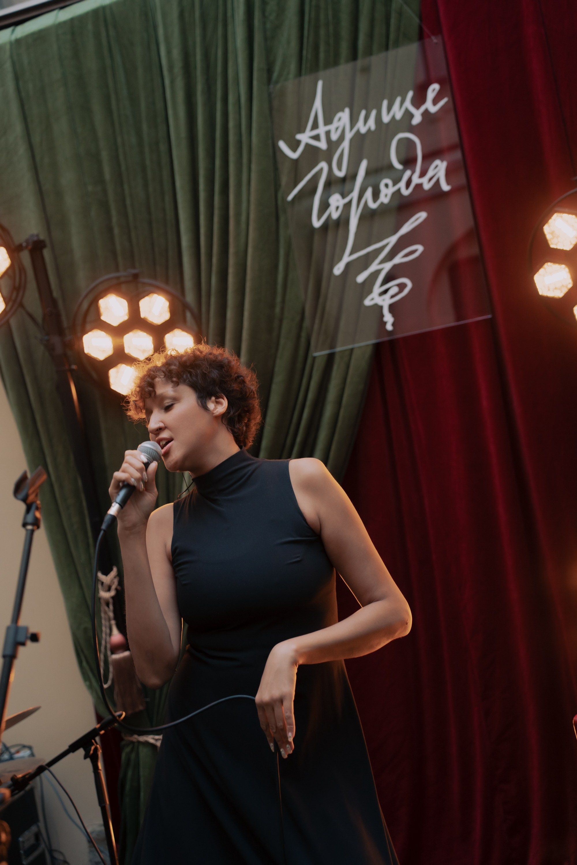 Адище города. Портретный и репортажный фотограф в Санкт-Петербурге Максим Пашков