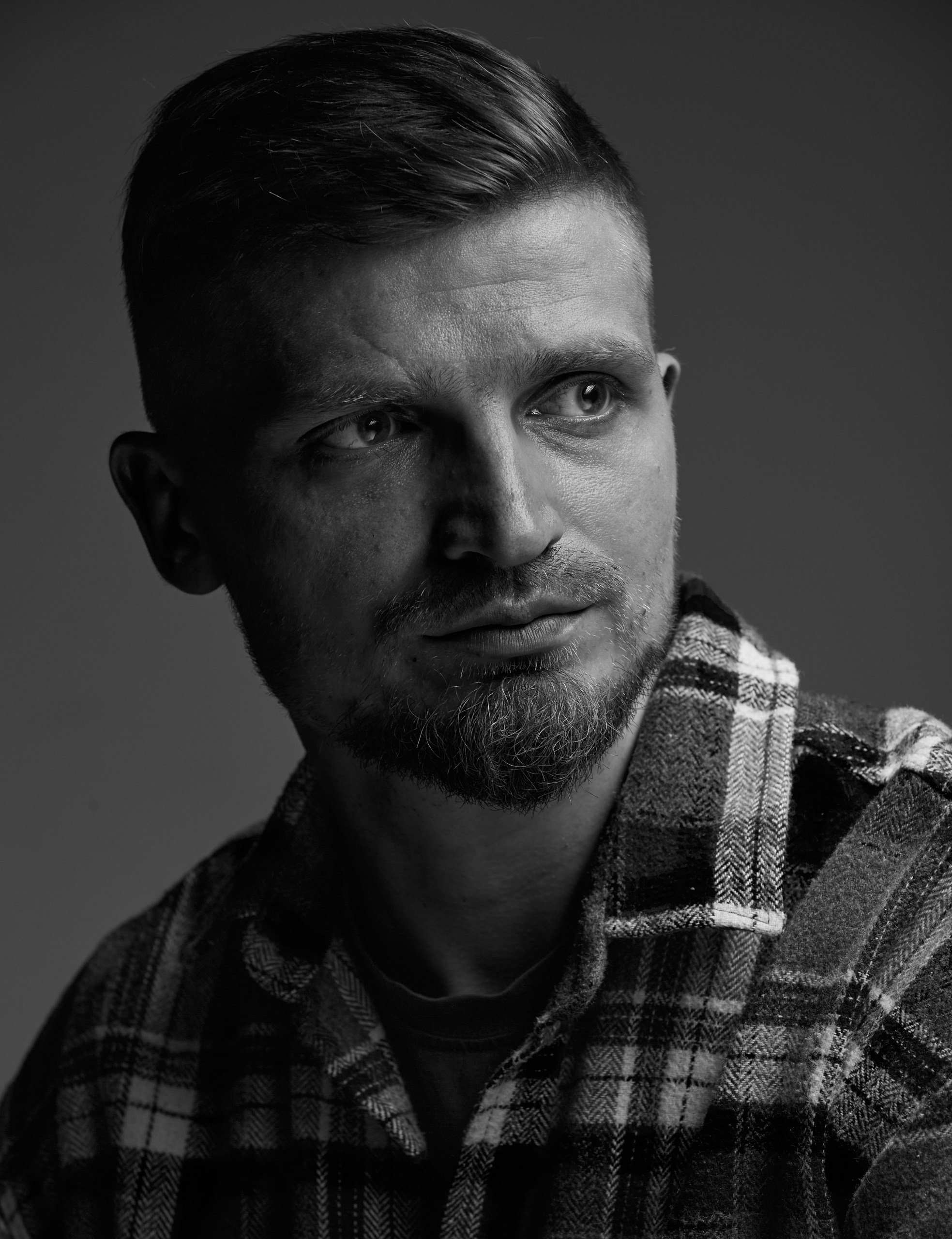 Деловой портрет Владимира. Фотограф | Сергей Гнездилов | Москва | Деловая фотосессия