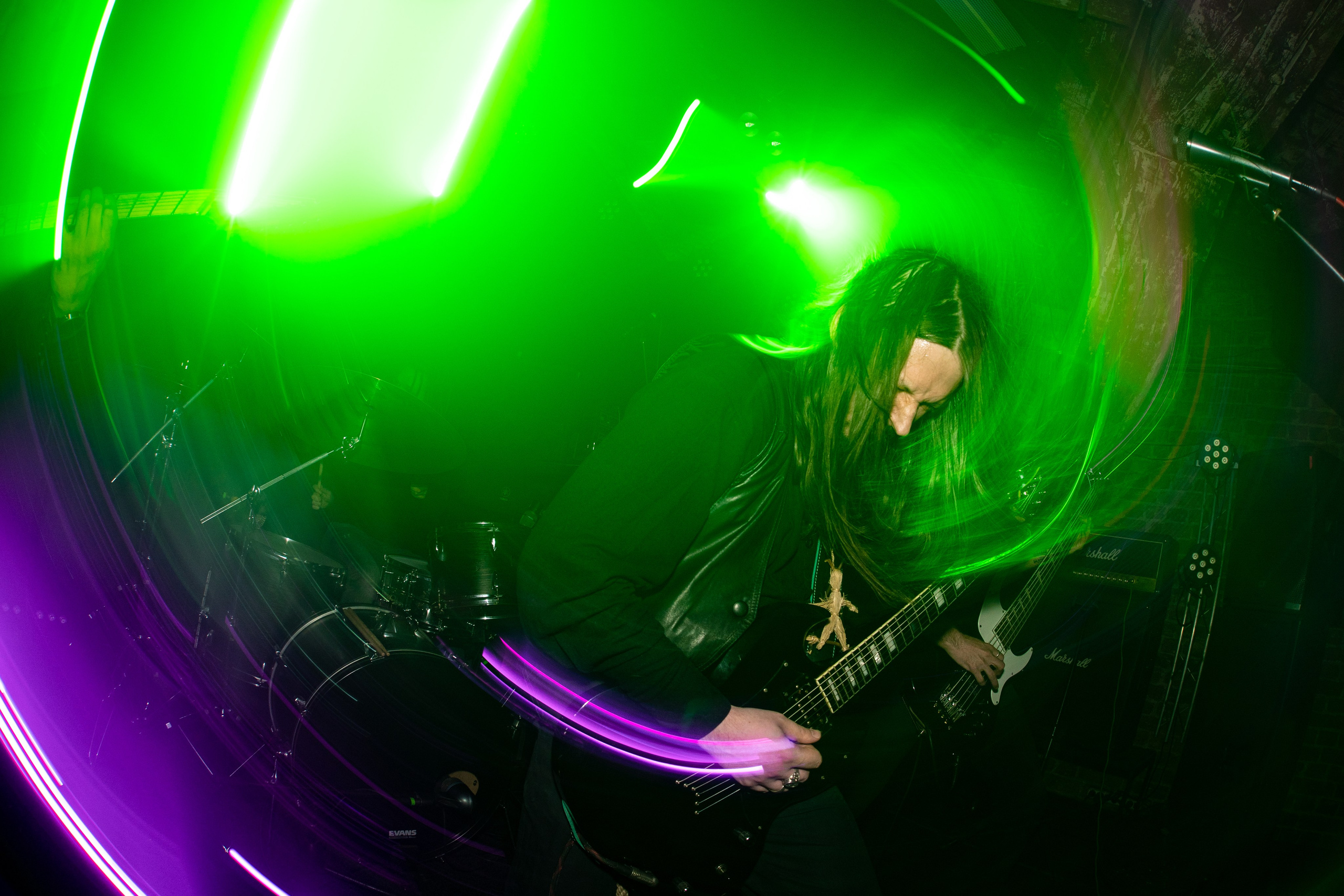 ИЛ • Minuala • Khlad|Цоколь 2.0. Концертный и репортажный фотограф в Санкт-Петербурге Слава Пахомов