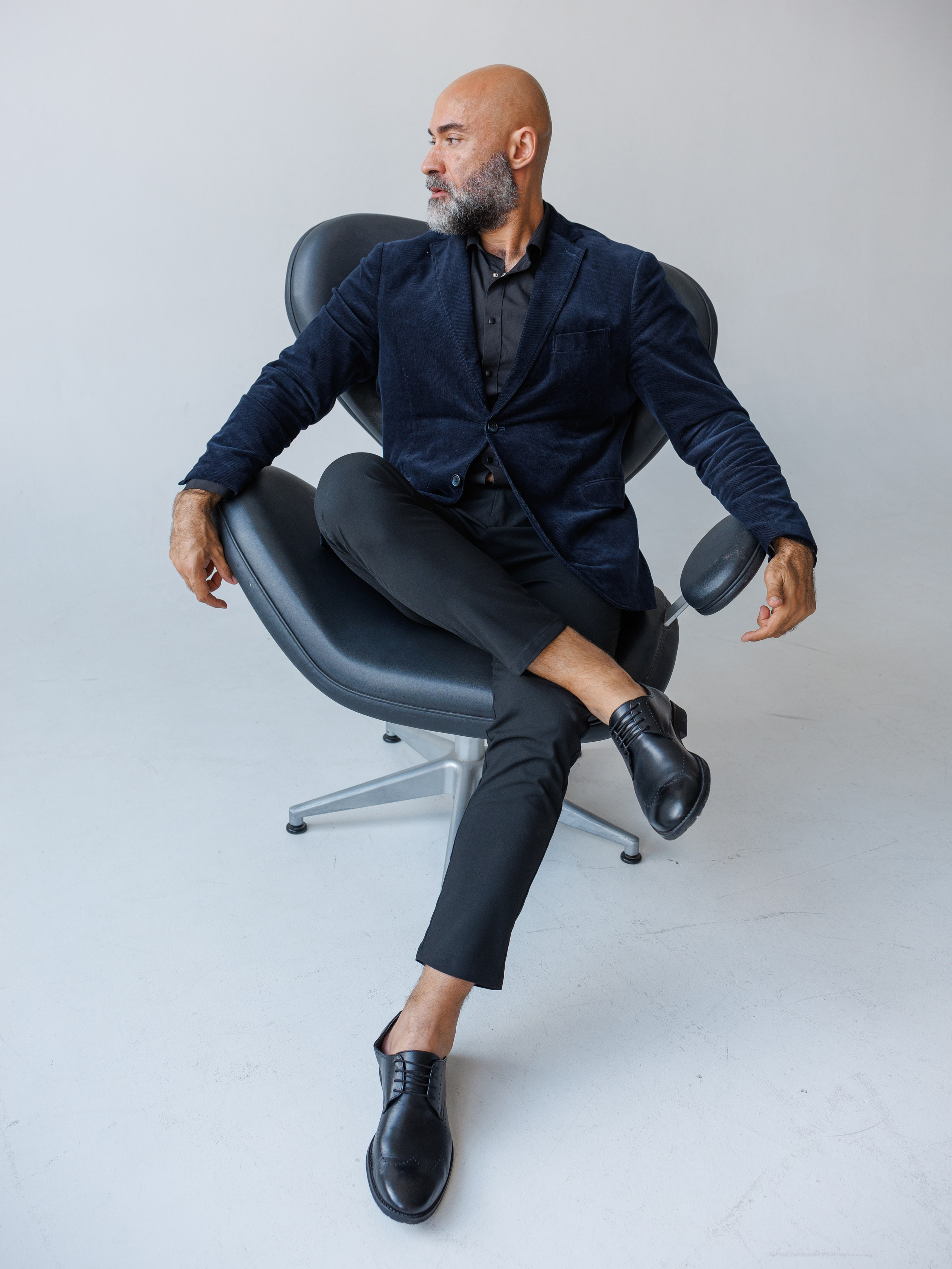 МУЖСКОЙ ПОРТРЕТ. Портретный фотограф в Москве — Янка Шемшурова