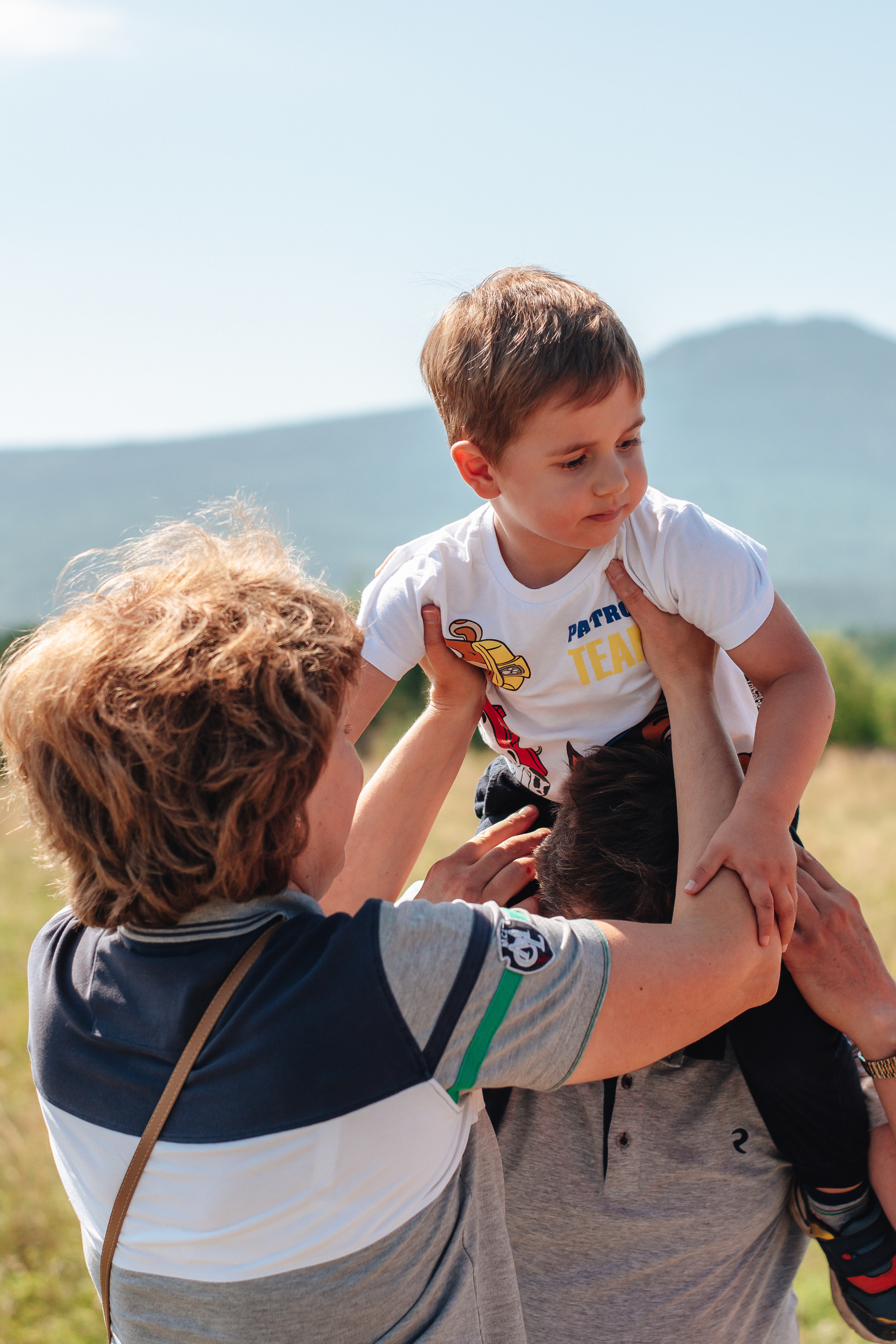 Даня с бабушкой и дедушкой. Фотограф Санкт-Петербург | Дарья Першина