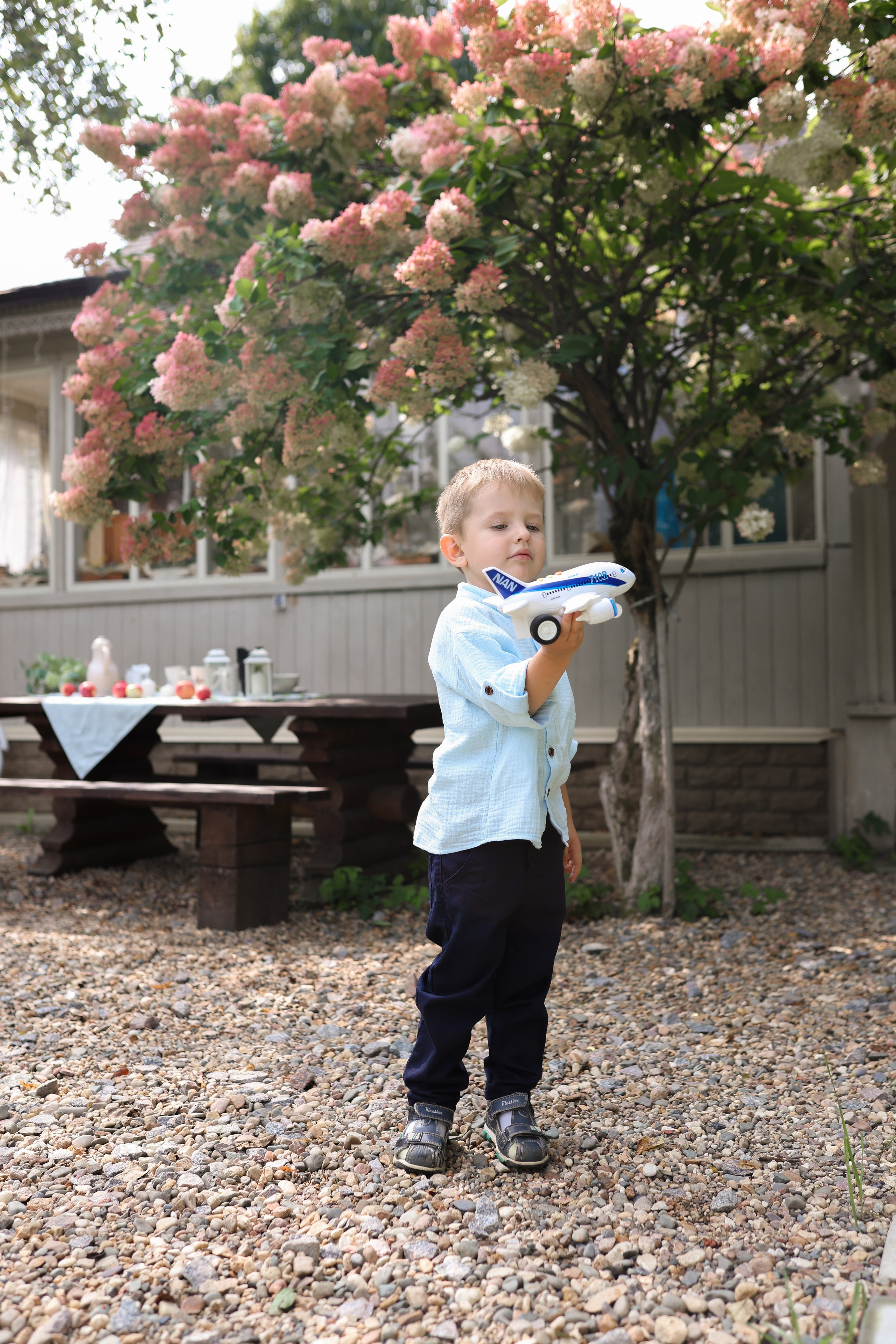 Фотосессия беременности в загородной студии Купавна. Фотограф в Железнодорожном и Балашихе