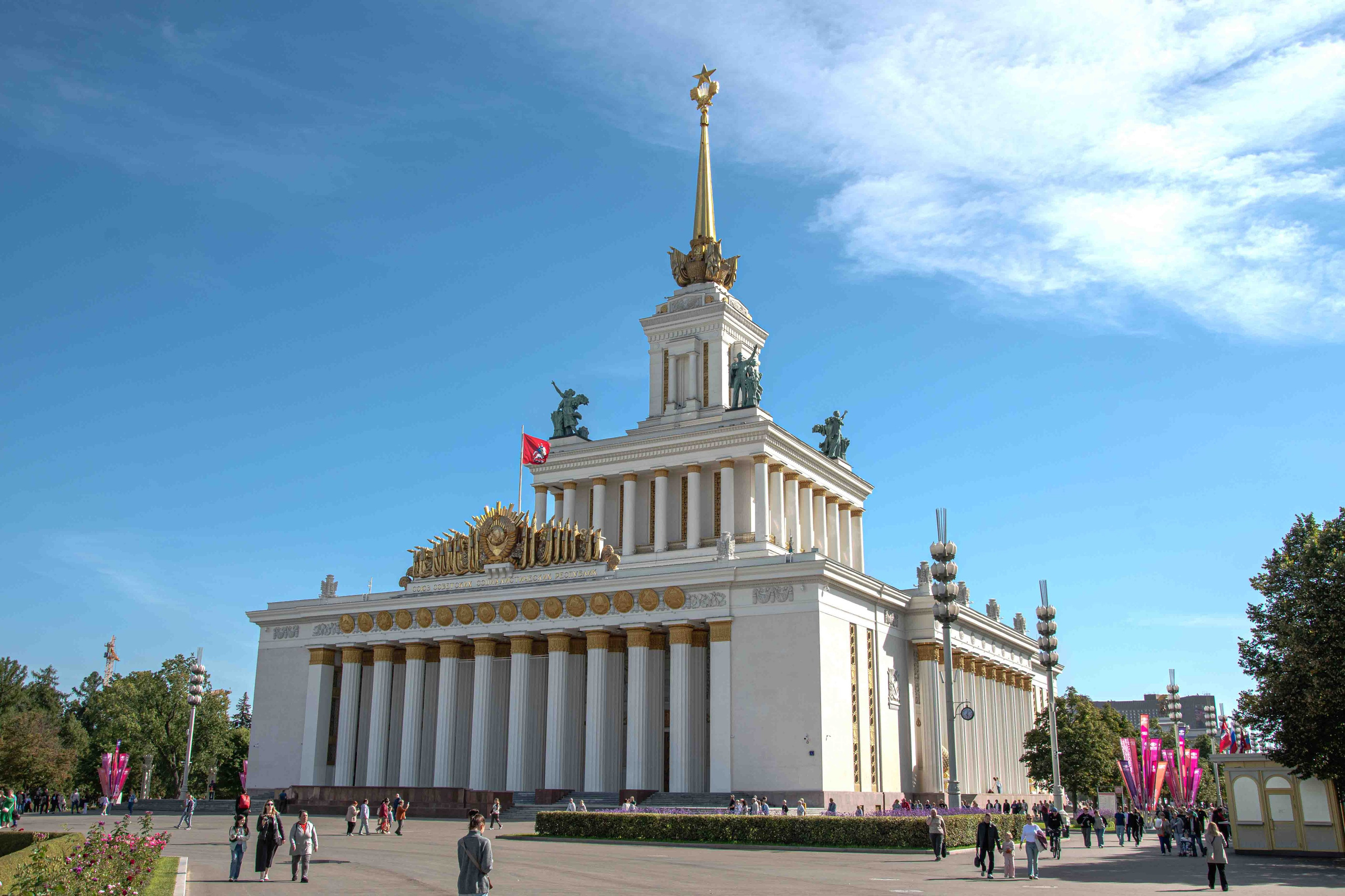 Архитектурный и городской фотограф Москва — съёмка зданий, интерьеров, фасадов объектов недвижимости