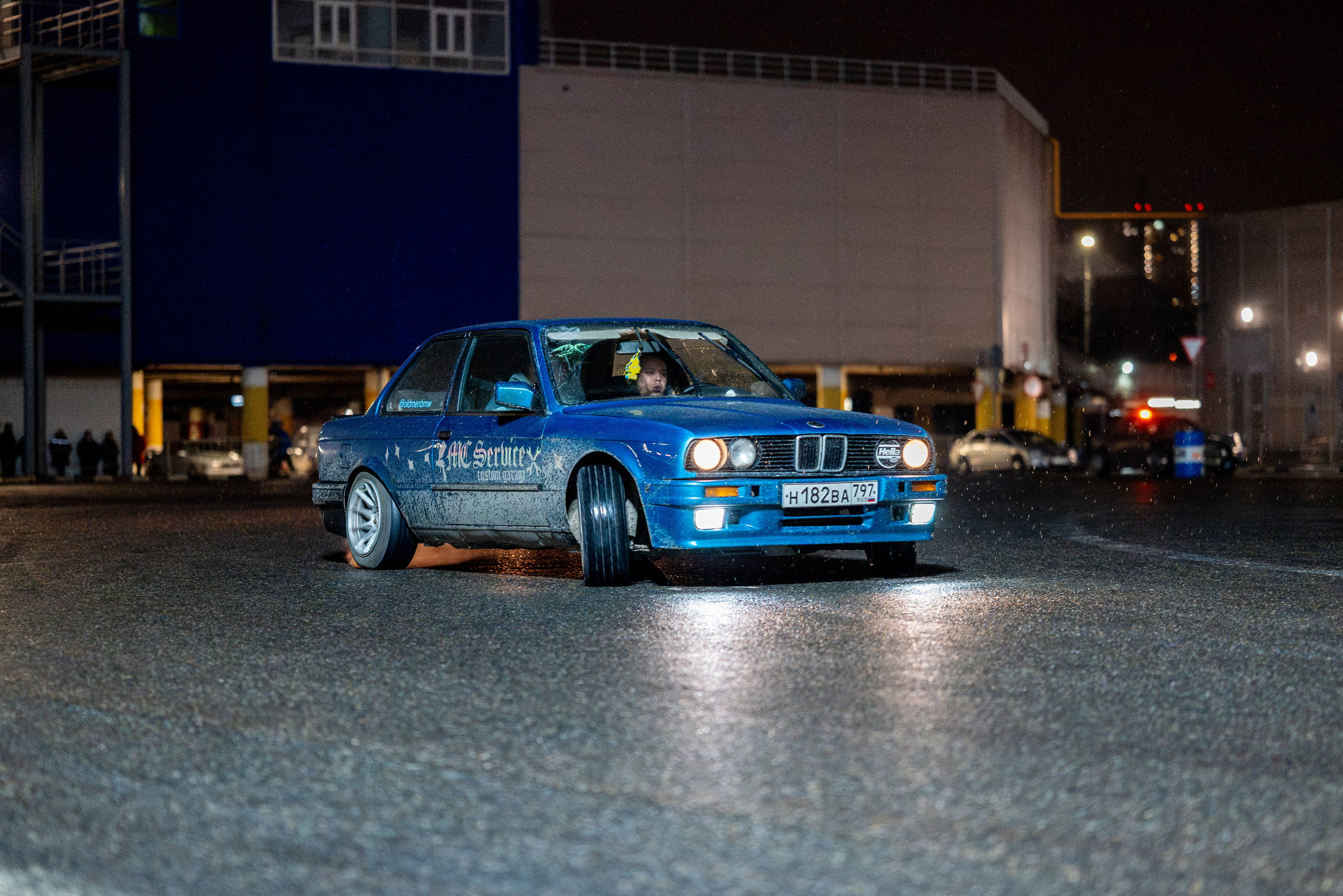 DNB november'25. Автомобильный фотограф Александра Рузиева aka Ju1cyFlex