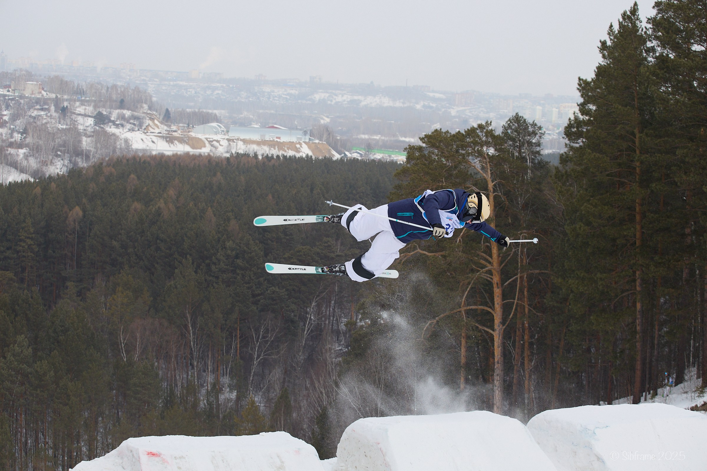 Первенство Томской области по фристайлу. Март 2025. Коммерческий фотограф для бизнеса в Томске Дмитрий Ельчанинов