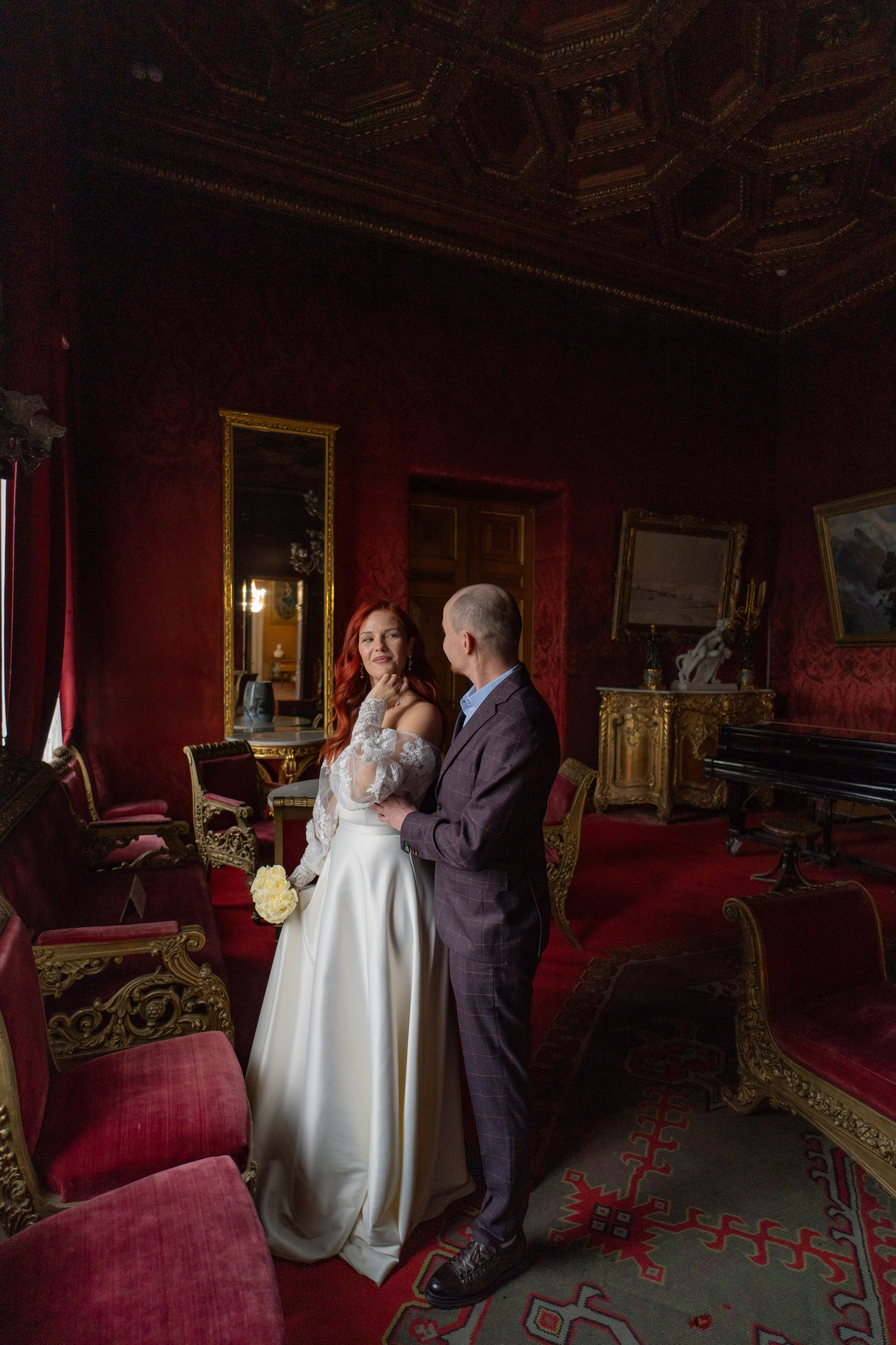 Места для фотосессии зимой в плохую погоду в Санкт-Петербурге. Свадебный фотограф Александр Невский в Санкт-Петербурге