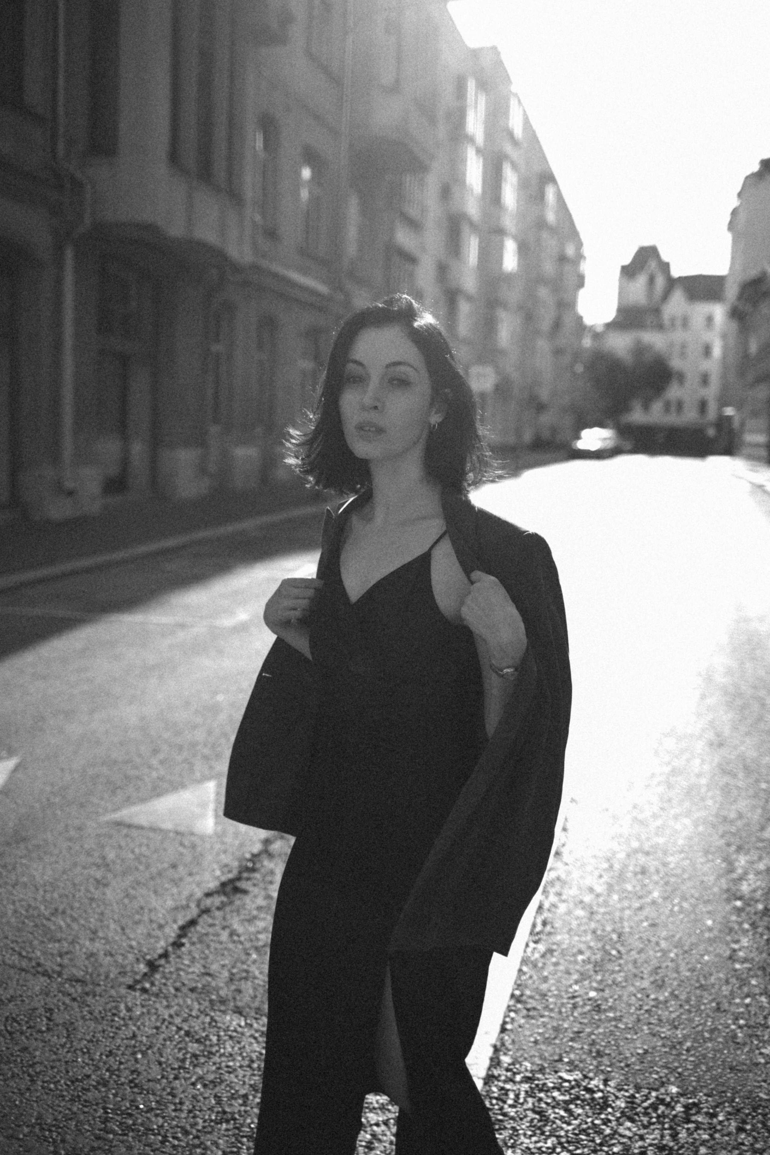 ОЛЯ. Я фотограф из Москвы к Вашим услугам