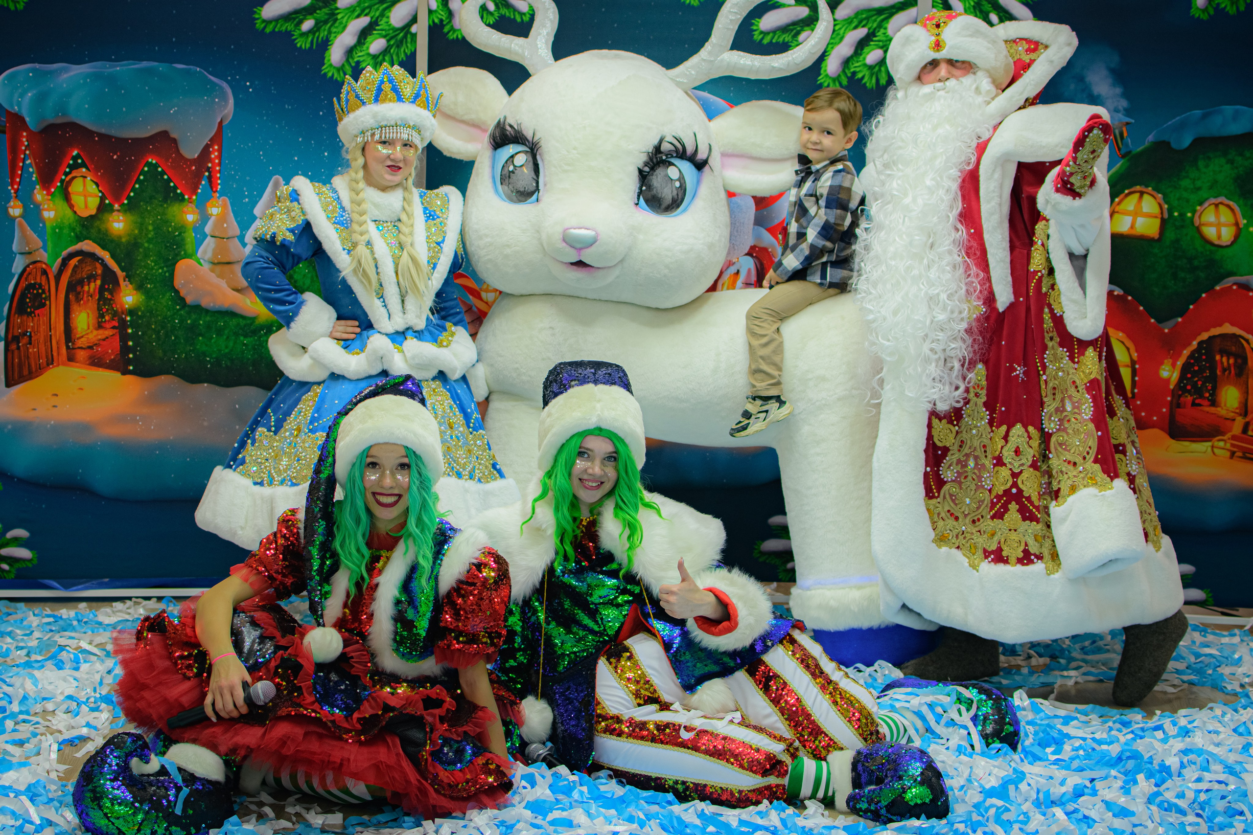 HAPPY NEW YEAR. Photokarish