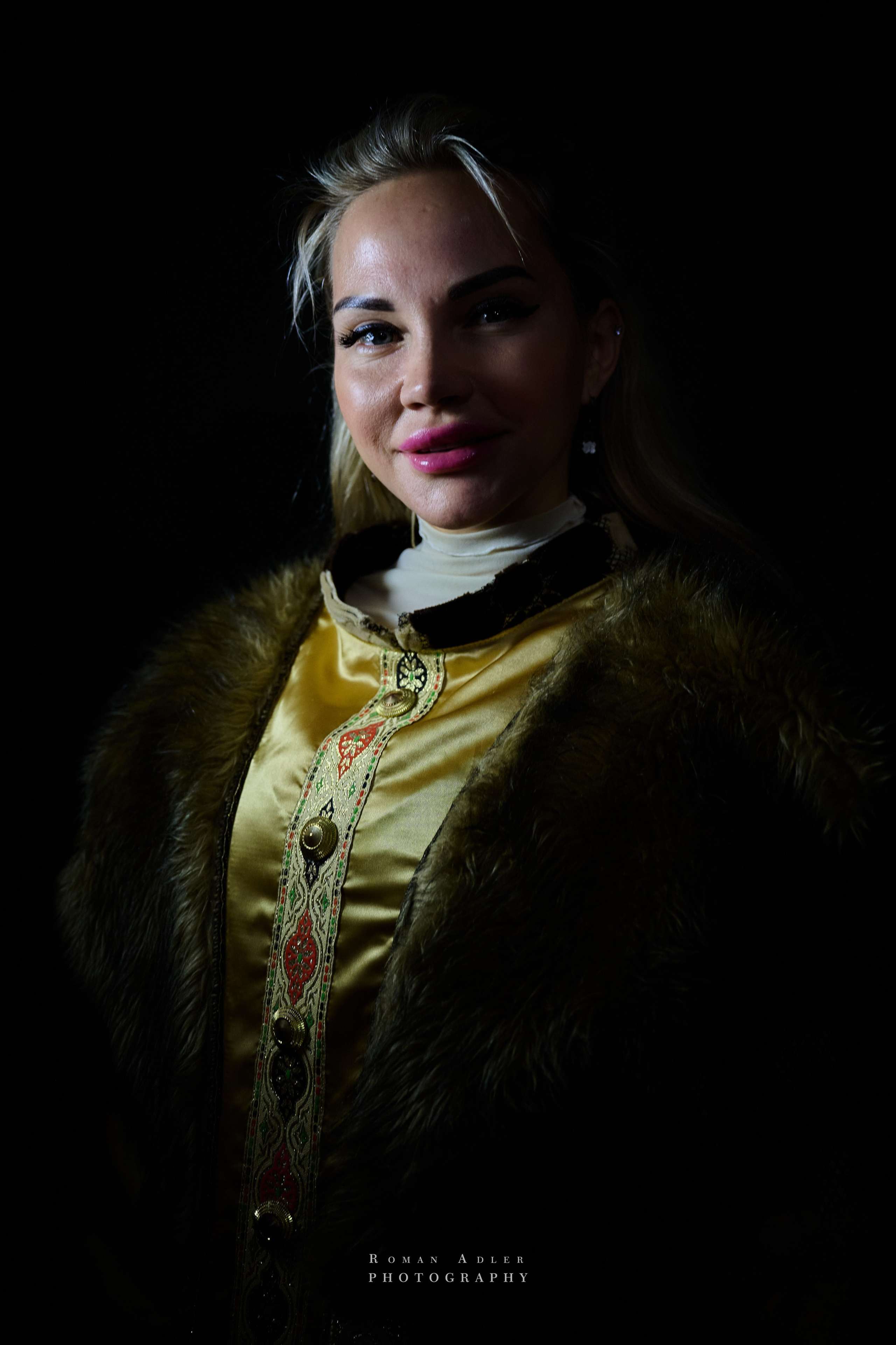 ТОП 50 успешных персон России. Фотограф Роман Адлер