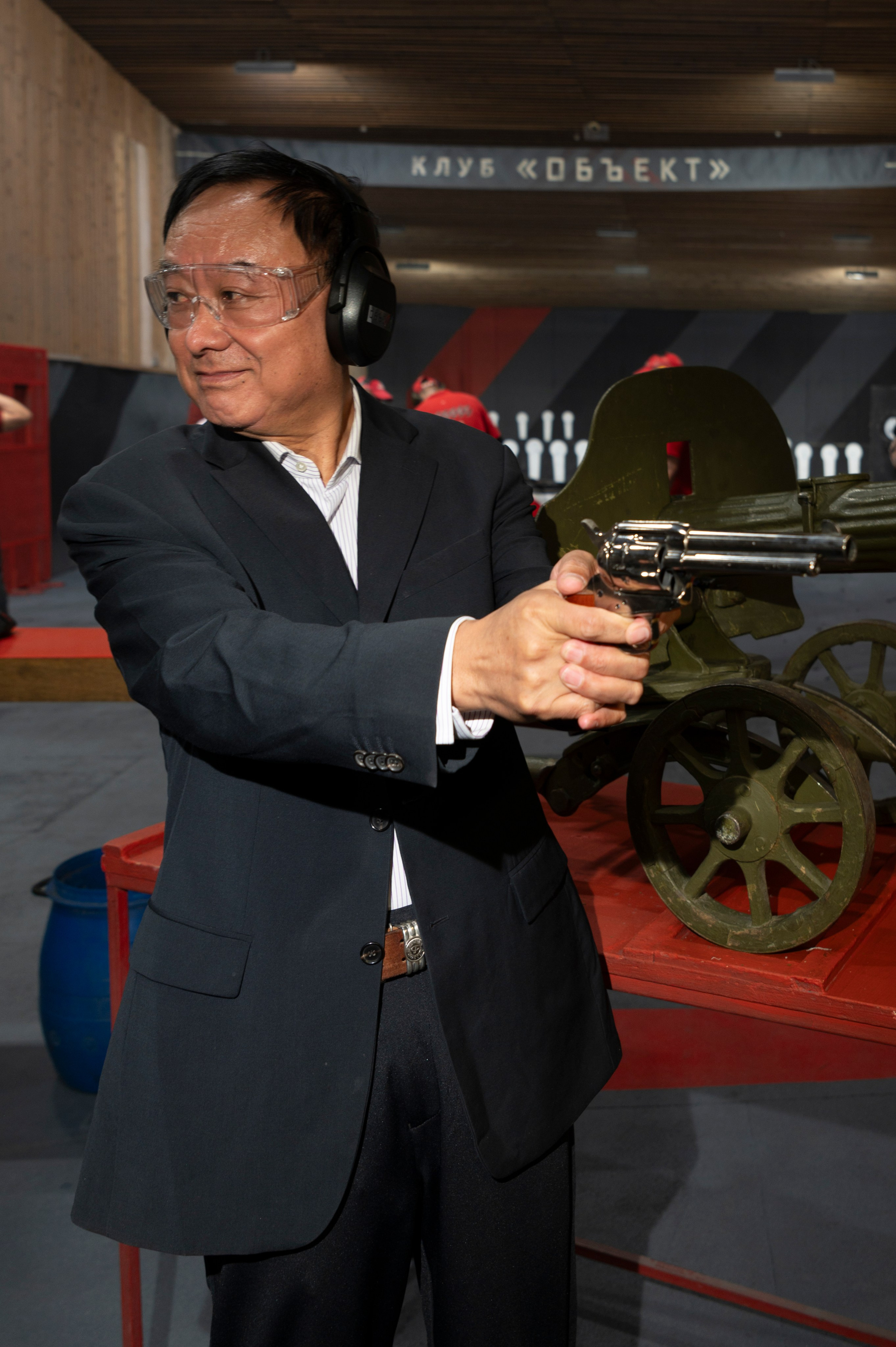 Фоторепортаж из стрелкового клуба «Объект». Фотограф Роман Адлер