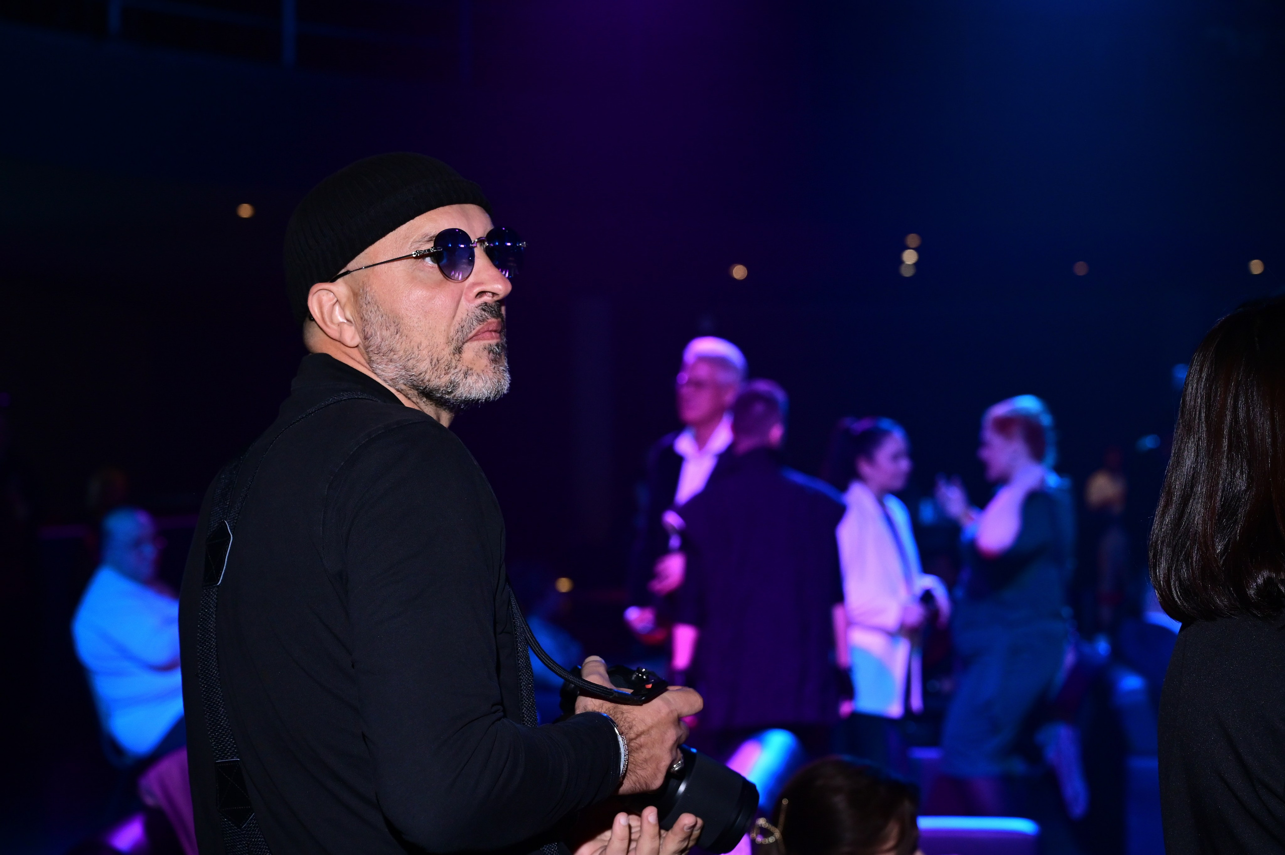 Контакты Роман Адлер. Фотограф Роман Адлер