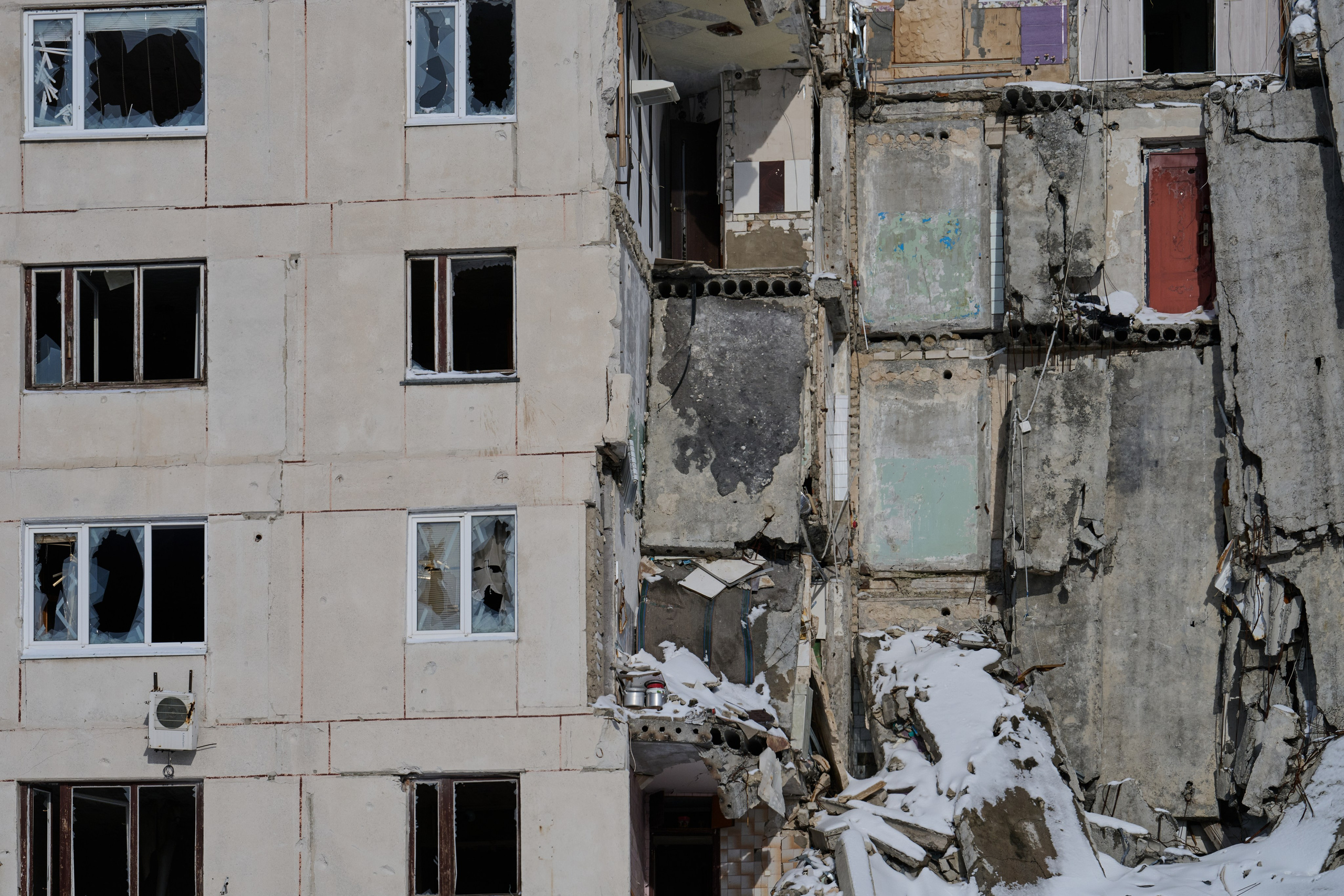 Рубежное. Январь 2026. Фотограф Роман Адлер