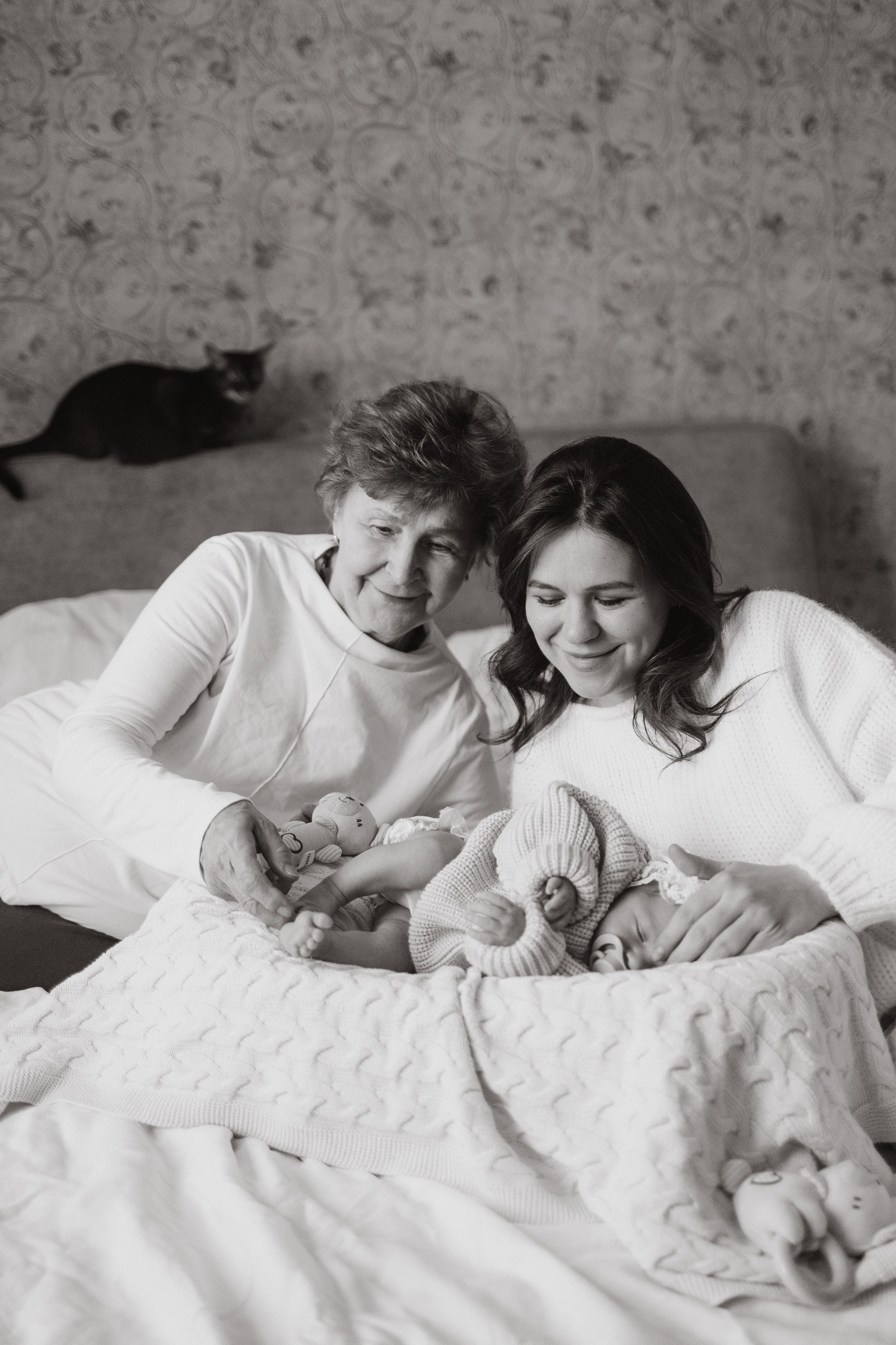 Три поколения женской силы. Семейный фотограф в Москве, Щелково, Фрязино _ Виктория Степанова