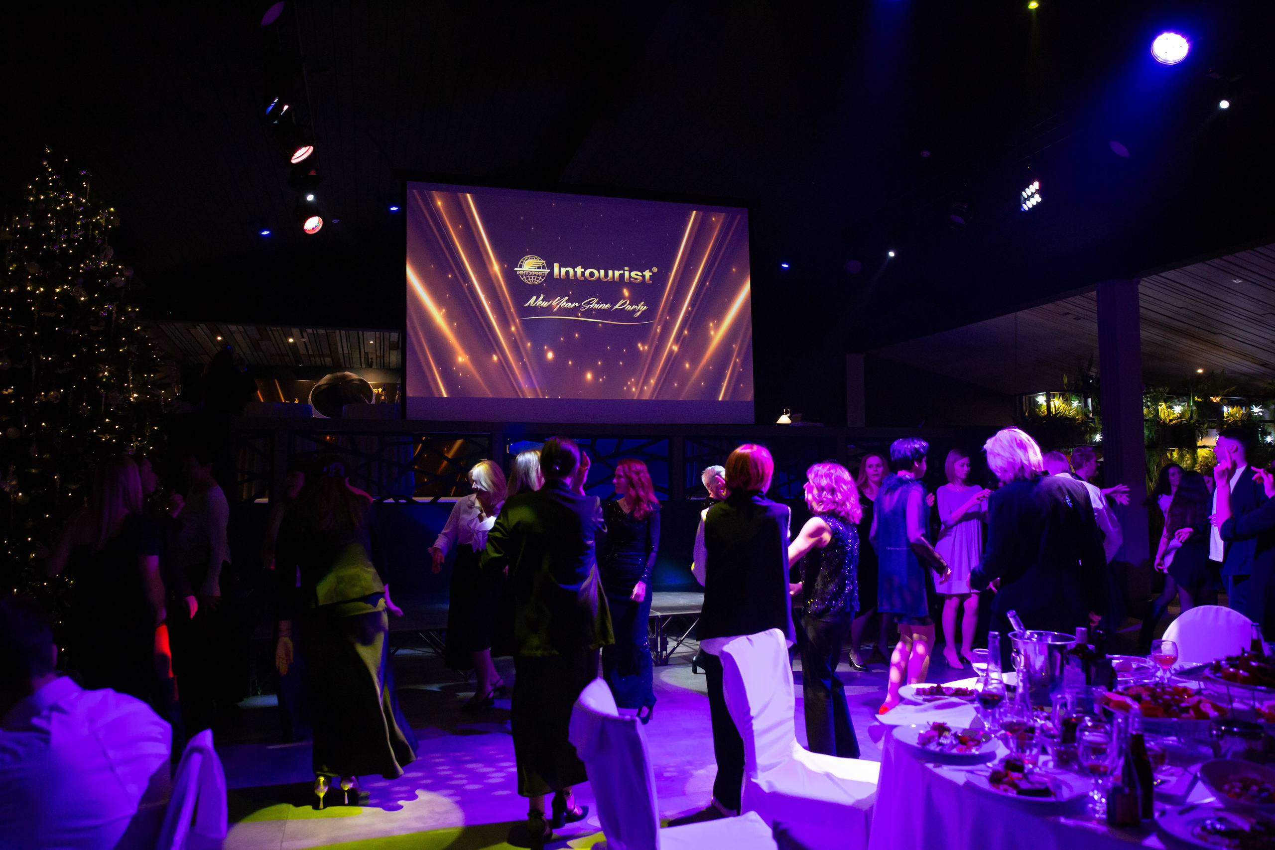 Корпоратив ресторан Времена года Москва. Семейный и детский фотограф Анна Петракова