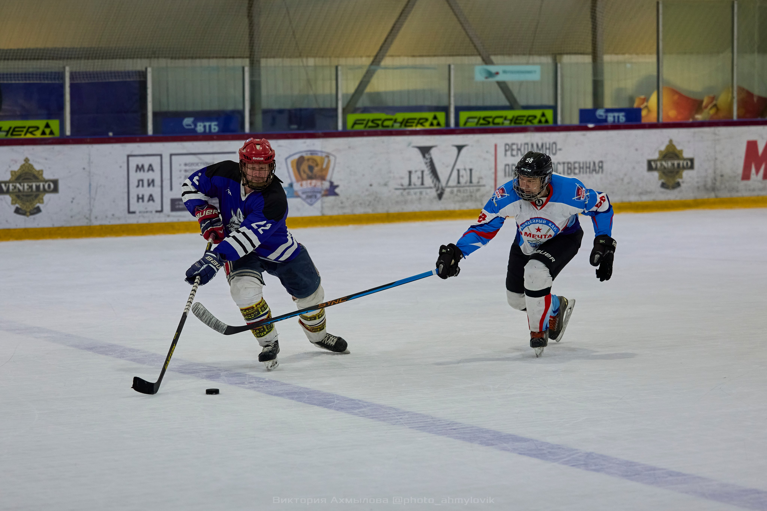 27.04.2025 Северная хоккейная лига. Финал Play-off дивизион Рыцарь. Виктория Ахмылова. Фотограф в Москве