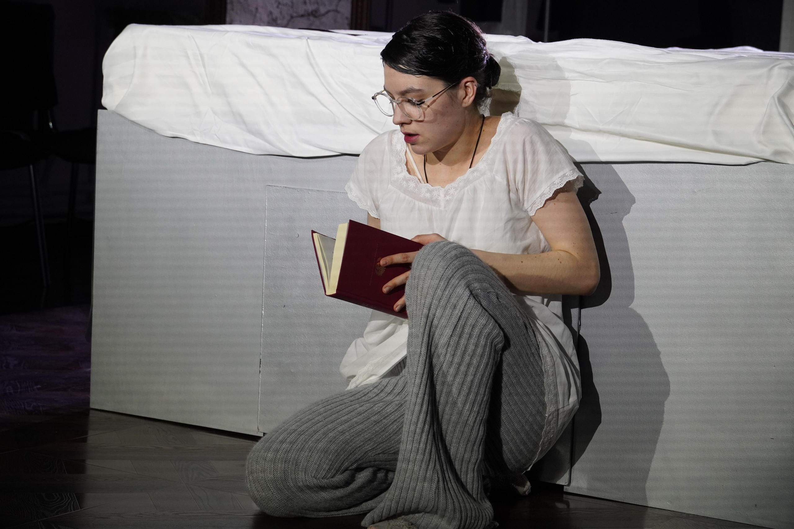 Спектакль «Кроткая. Монтаж». Фотохудожник Татьяна Бойцова