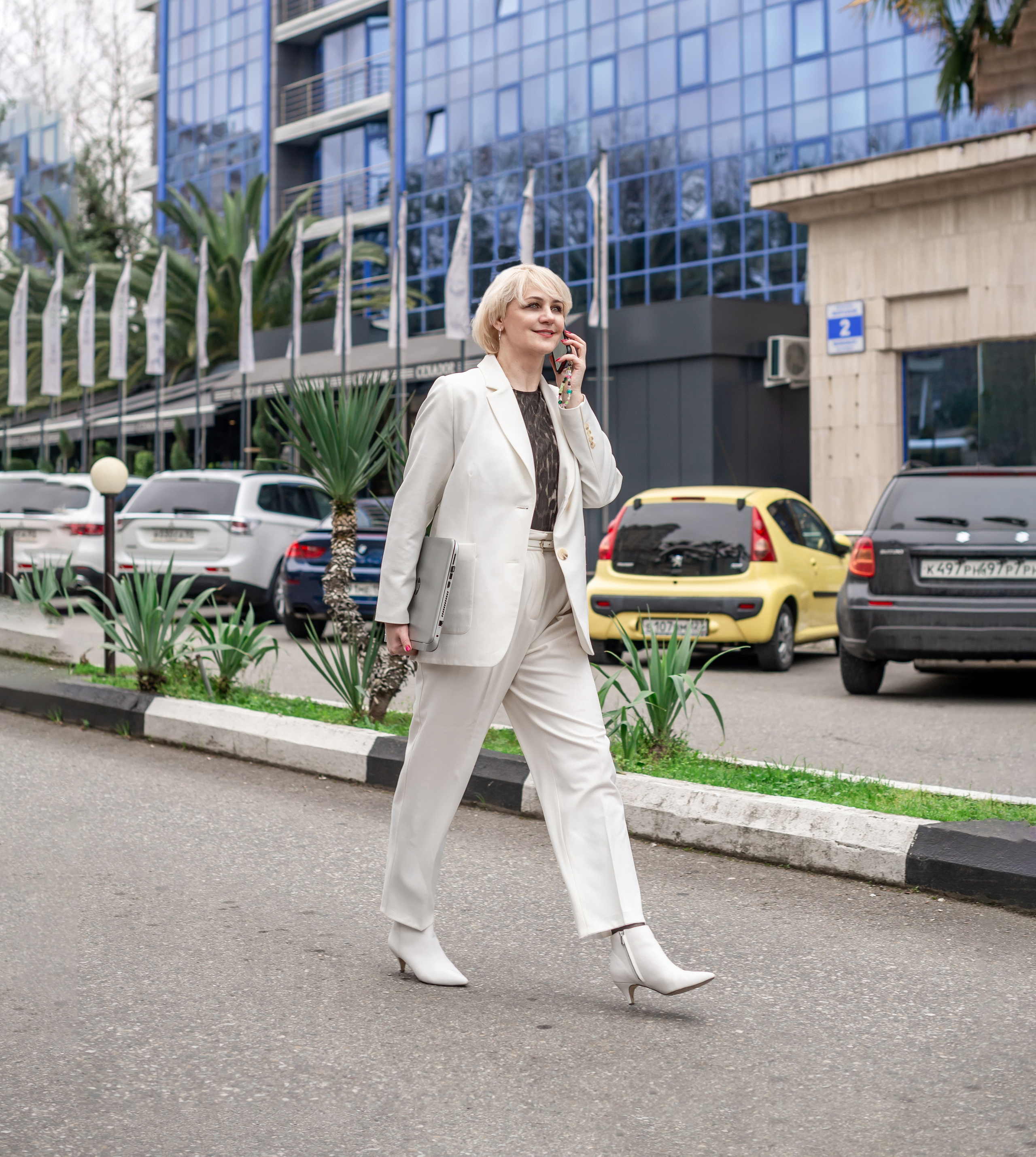 Фотосессия для агента по недвижимости. Женский и семейный фотограф Сочи и Краснодар Ольга Маловик