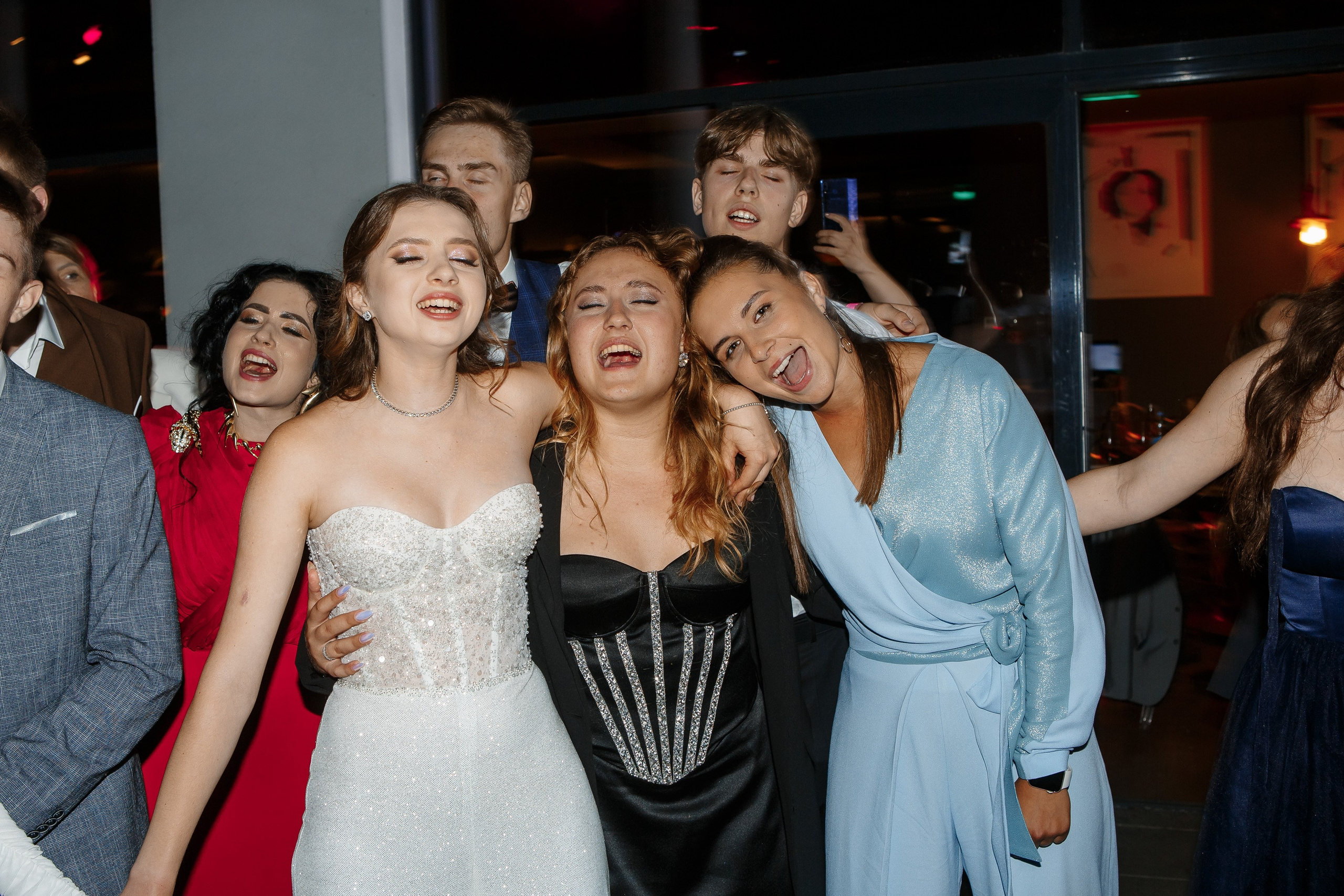 Выпускной Гимназия 12 2024 OpenHouse. Свадебный и портретный Фотограф в Липецке Дмитрий Котюков