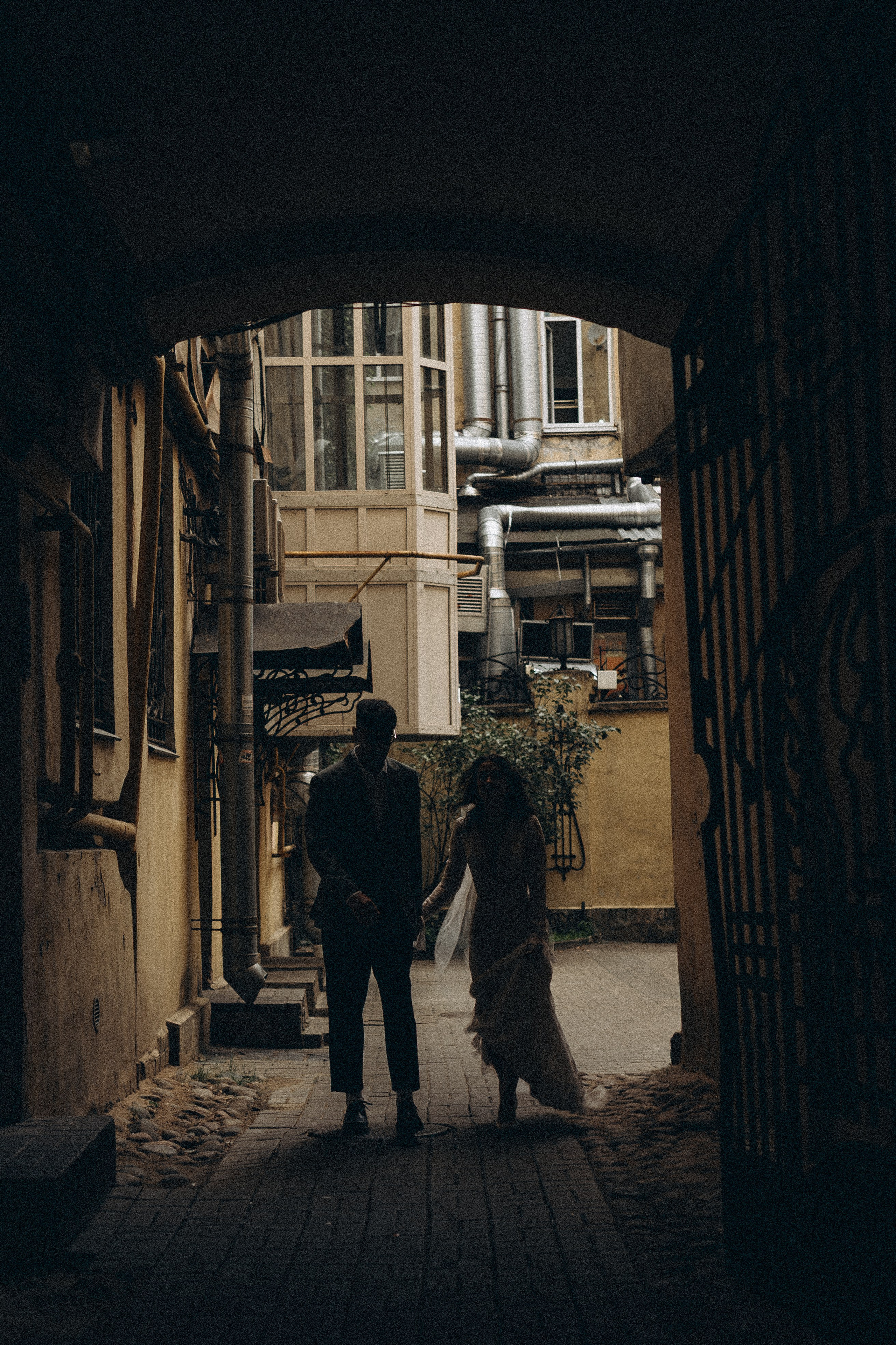 СВАДЕБНАЯ ПРОГУЛКА ВОЗЕ ИСАИКЕВСКОГО СОБОРА АСТОРИИ И ЗАКОНОДАЛЕТНОГО СОБРАНИЯ. Профессиональный фотограф, Санкт-Петербург — Виктория Богомолова