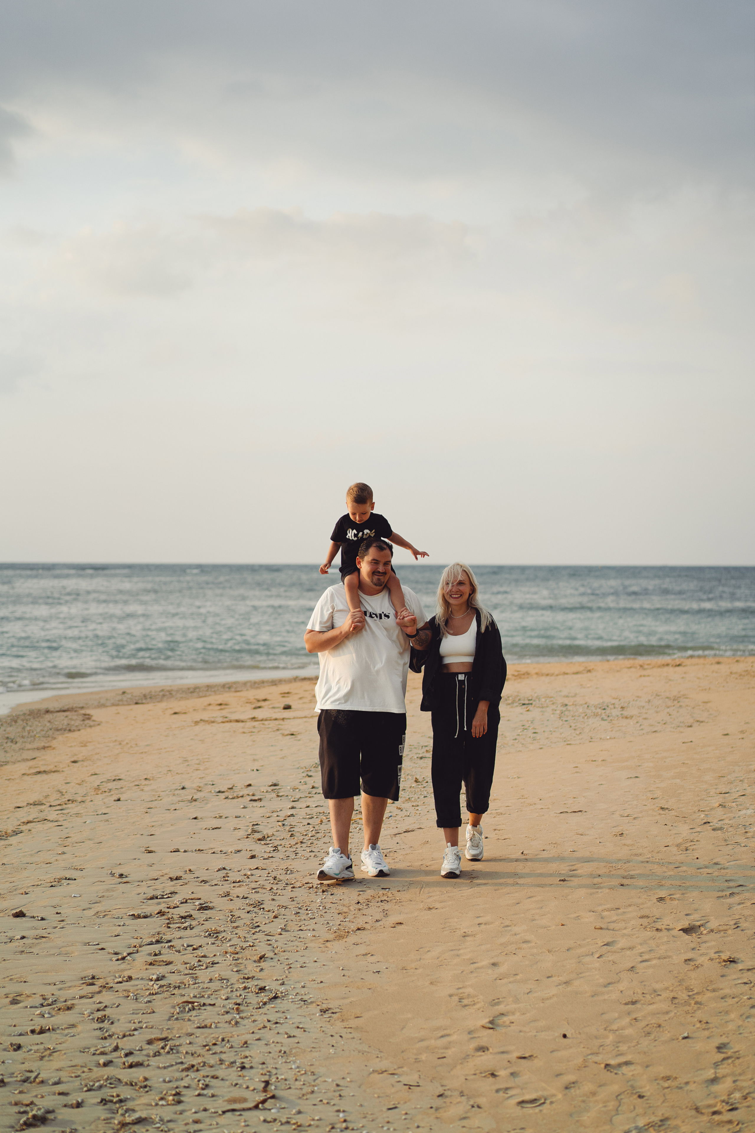 EKATERINA & VIKTOR & SON. Портретный и семейный фотограф на Пхукете Андрей Валиев