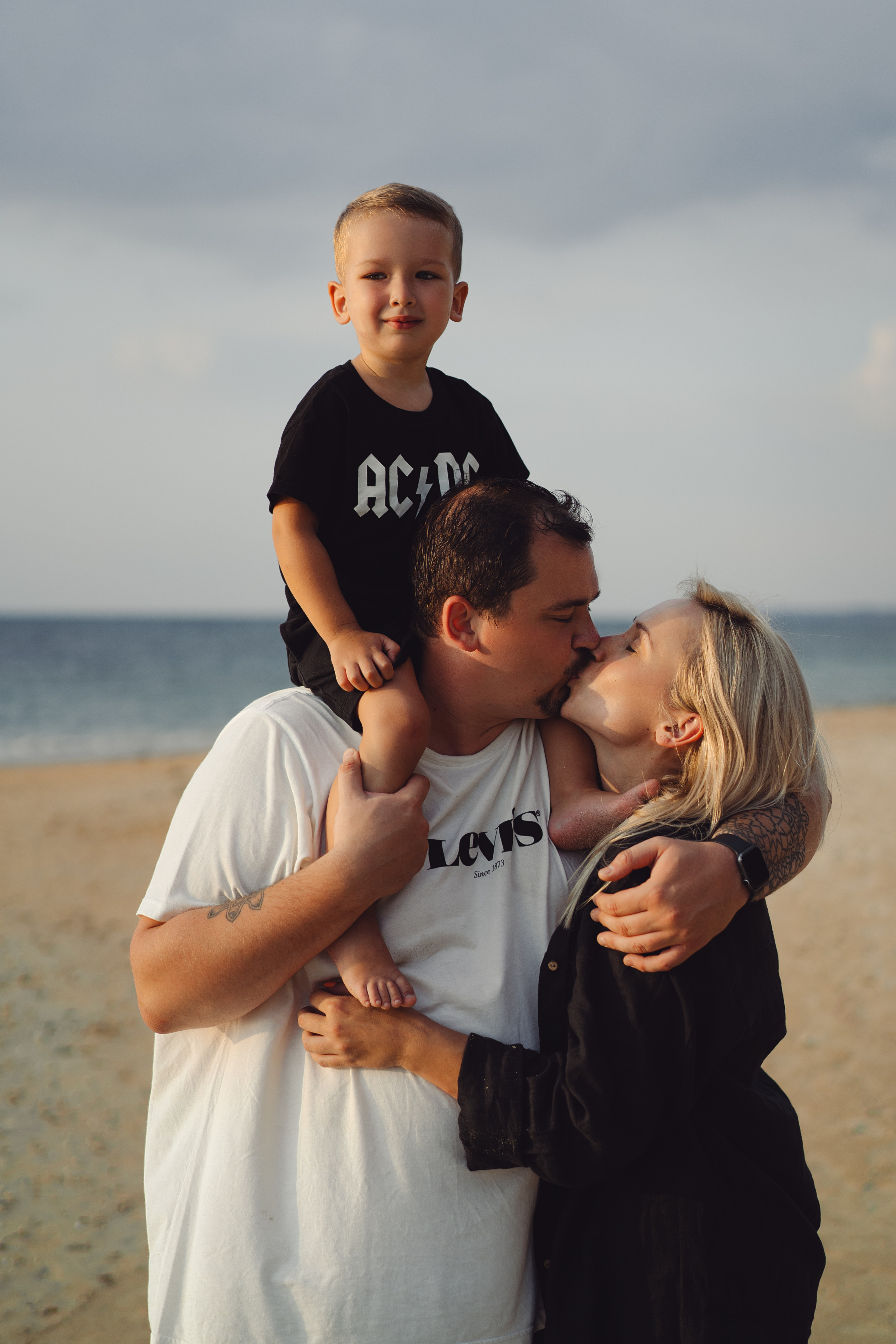 EKATERINA & VIKTOR & SON. Портретный и семейный фотограф на Пхукете Андрей Валиев