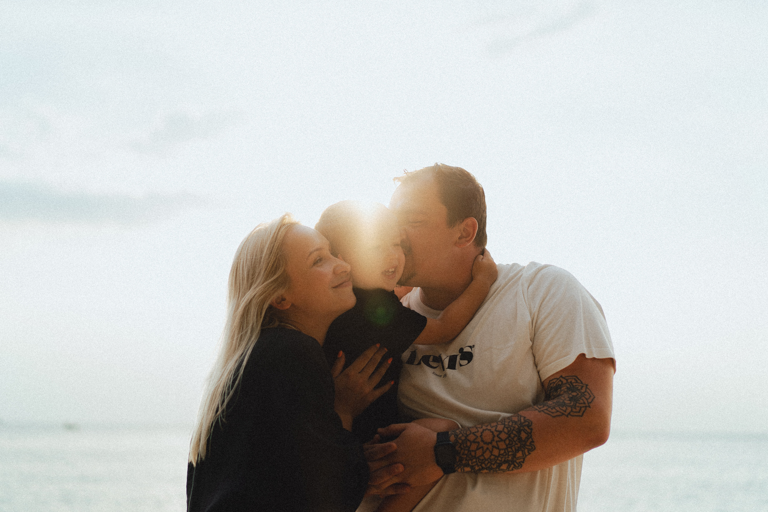 EKATERINA & VIKTOR & SON. Портретный и семейный фотограф на Пхукете Андрей Валиев