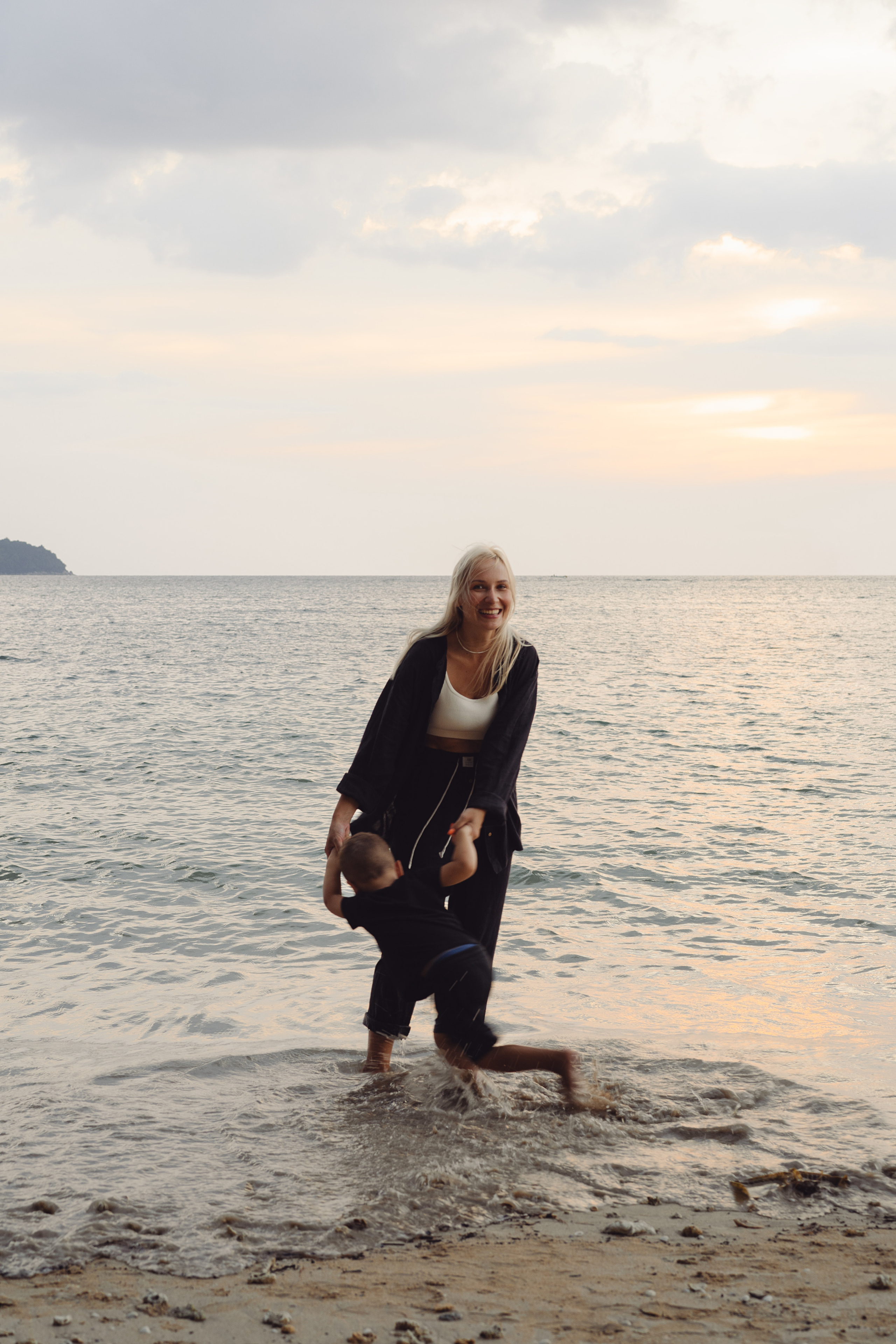 EKATERINA & VIKTOR & SON. Портретный и семейный фотограф на Пхукете Андрей Валиев