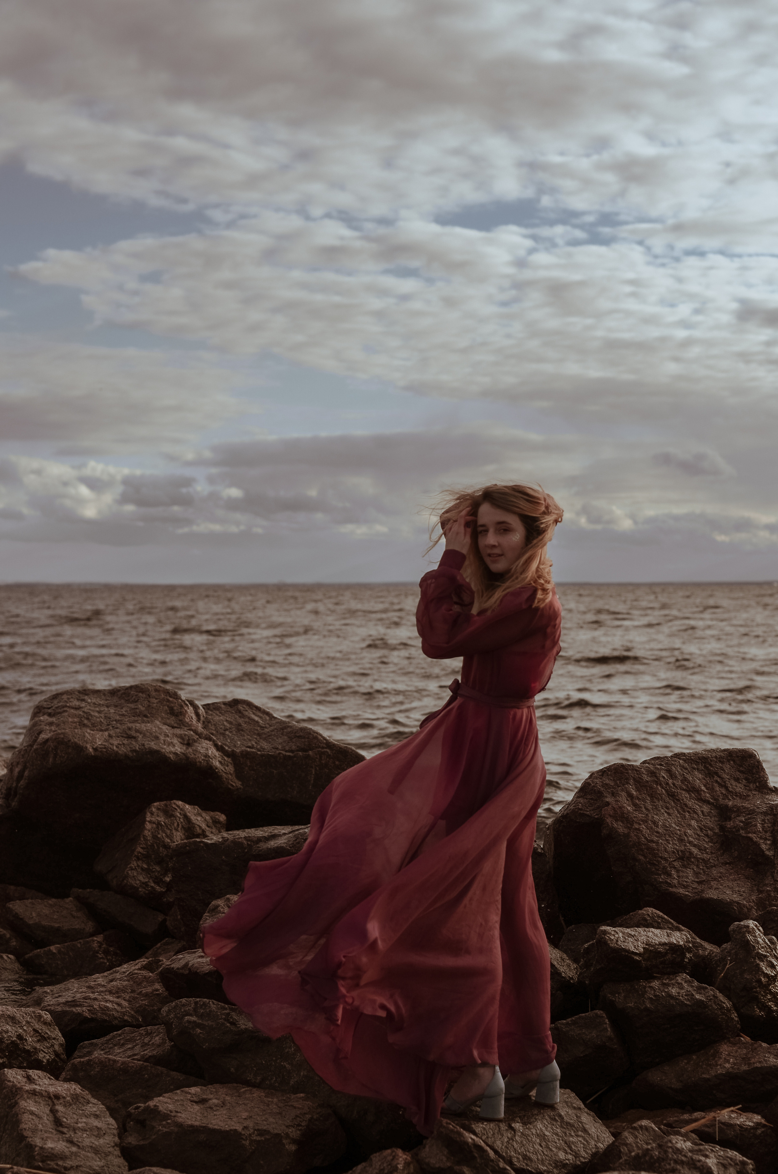 In the wind flow. Алина Стрелкова — фотограф