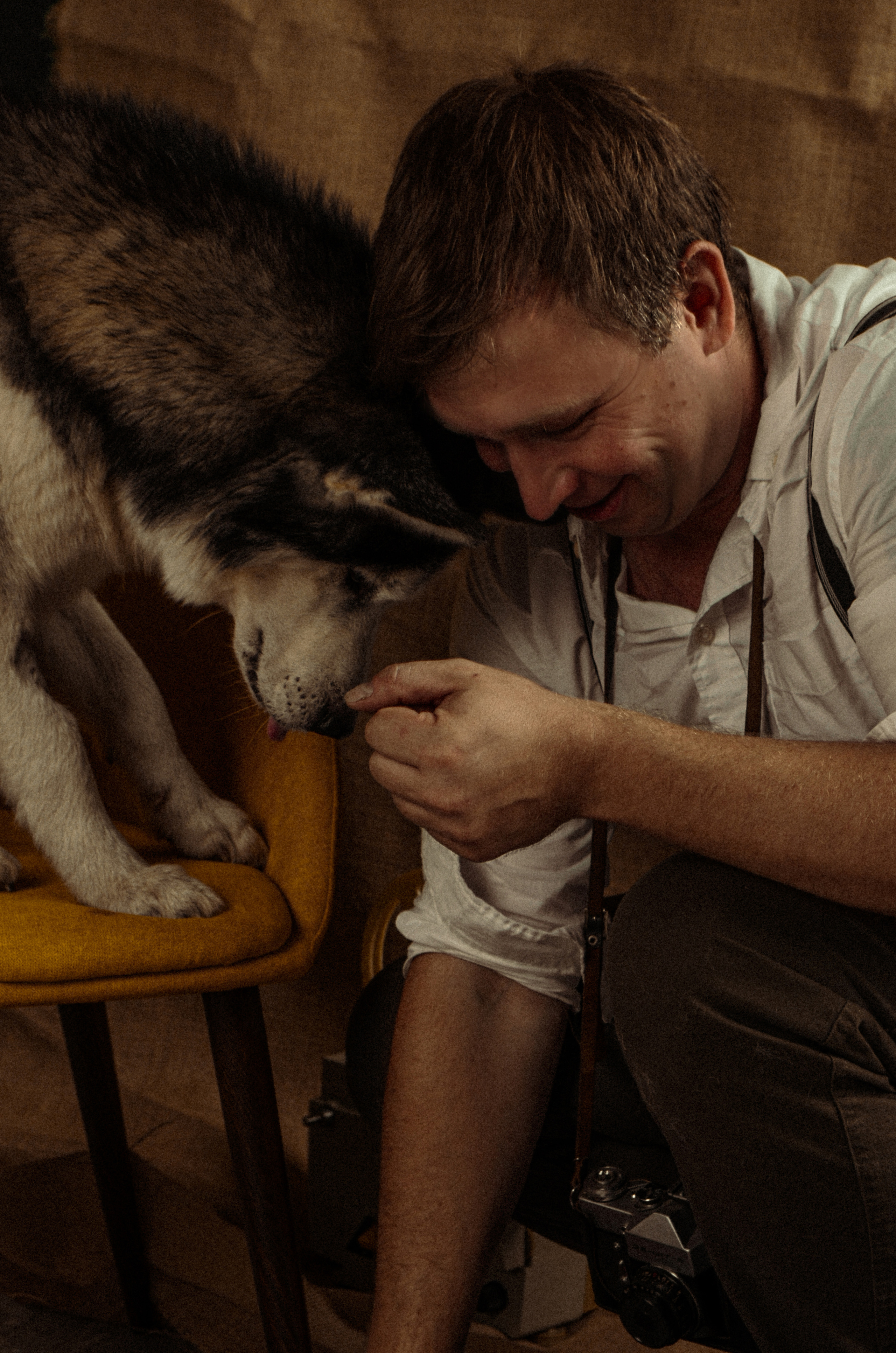 Андрей с пёселями. Алина Стрелкова — фотограф