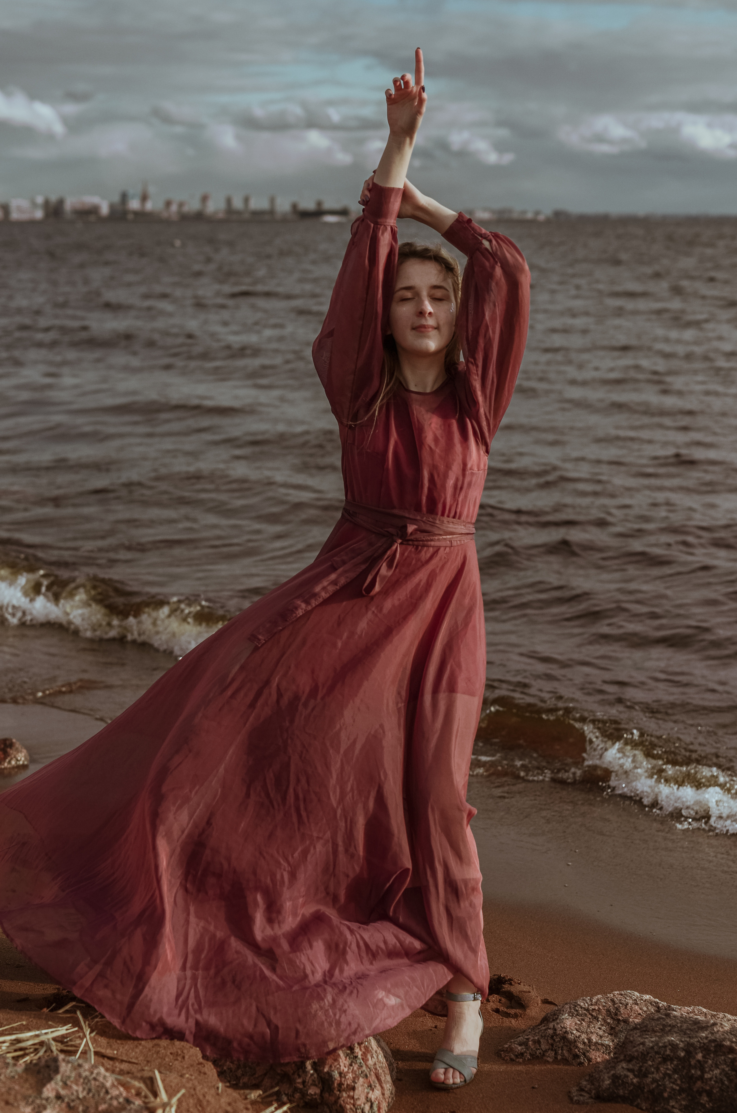 In the wind flow. Алина Стрелкова — фотограф