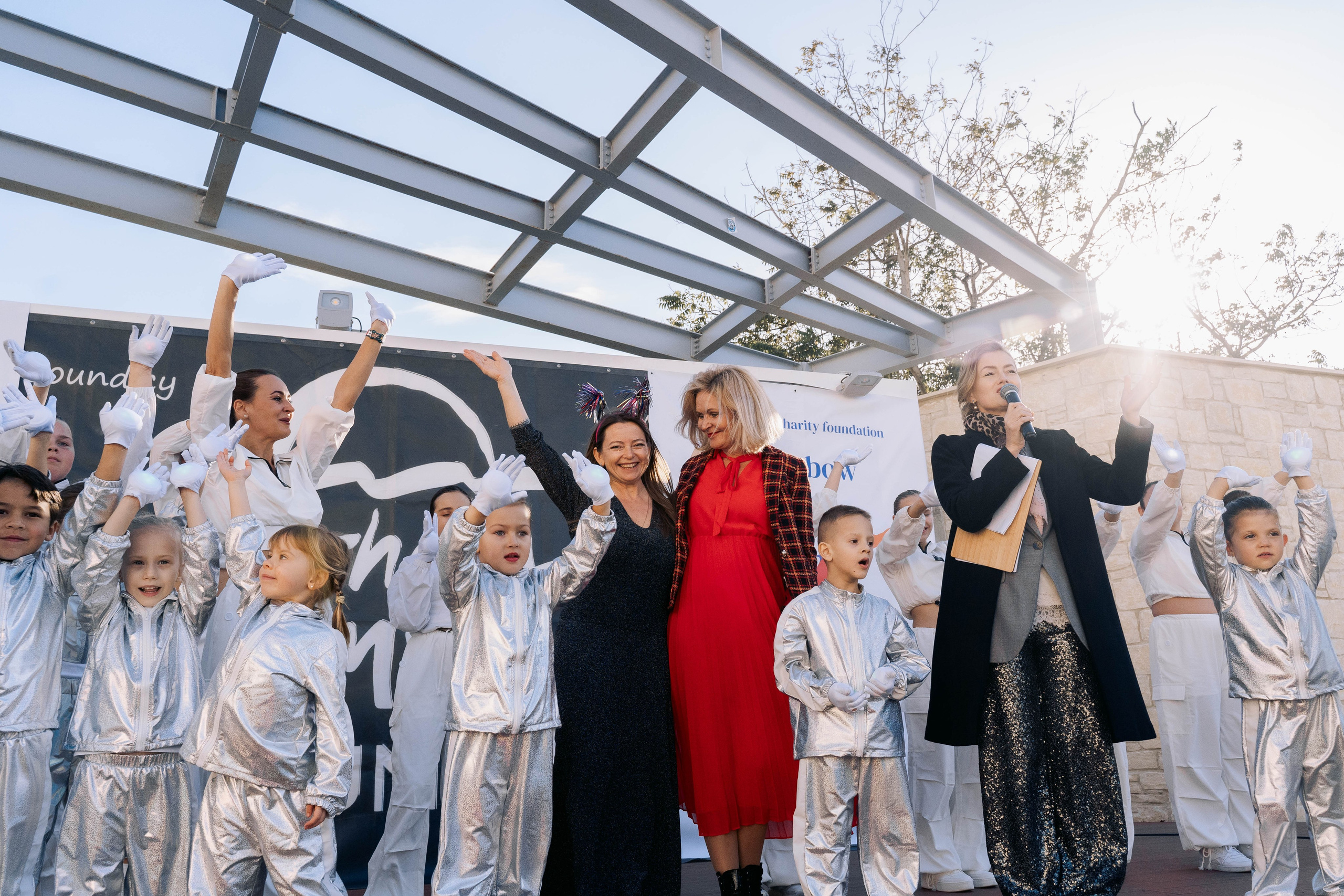 Новогодняя ярмарка от БФ «Радуга на Кипре». Свадебный и семейный фотограф Ирина Чернова