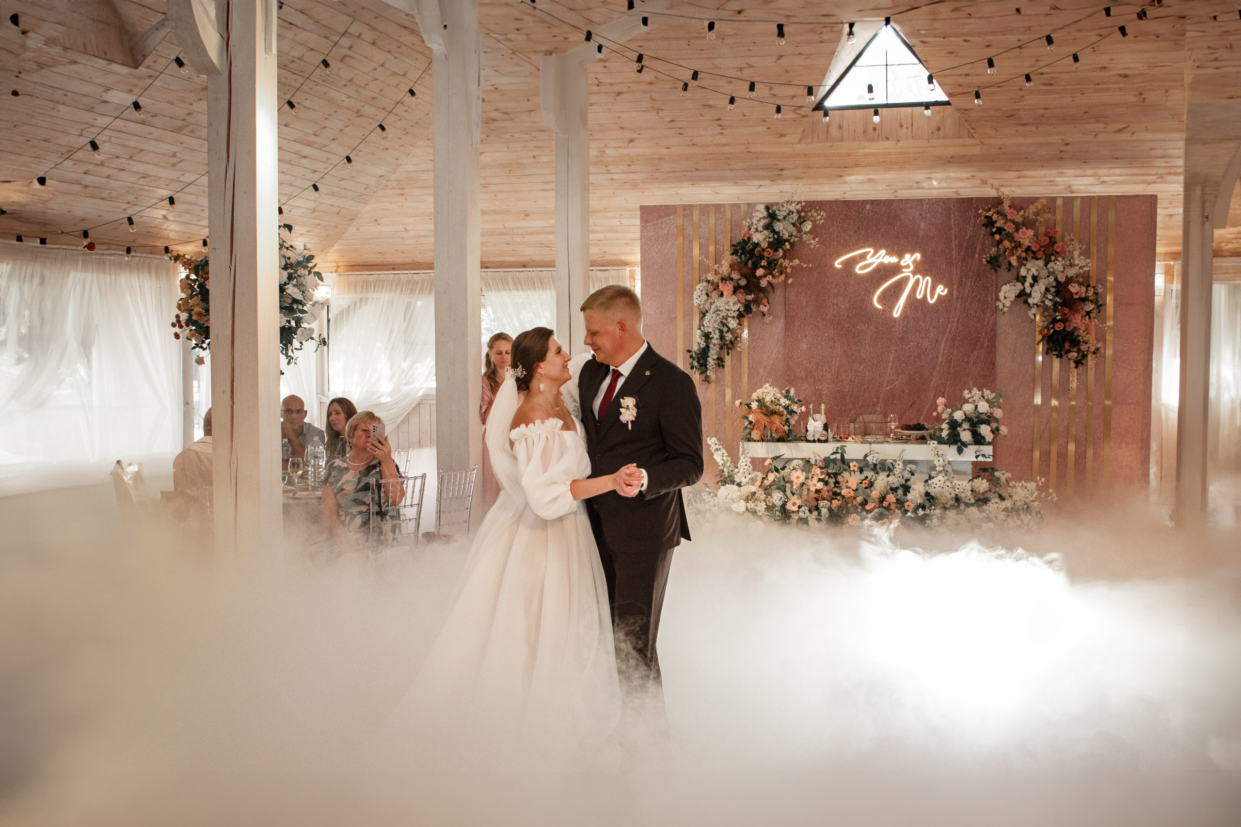 Стильная свадебная фотосессия Москва | Свадебный фотограф. Фотограф брендов и бизнеса в Москве Алексей Сентюрин