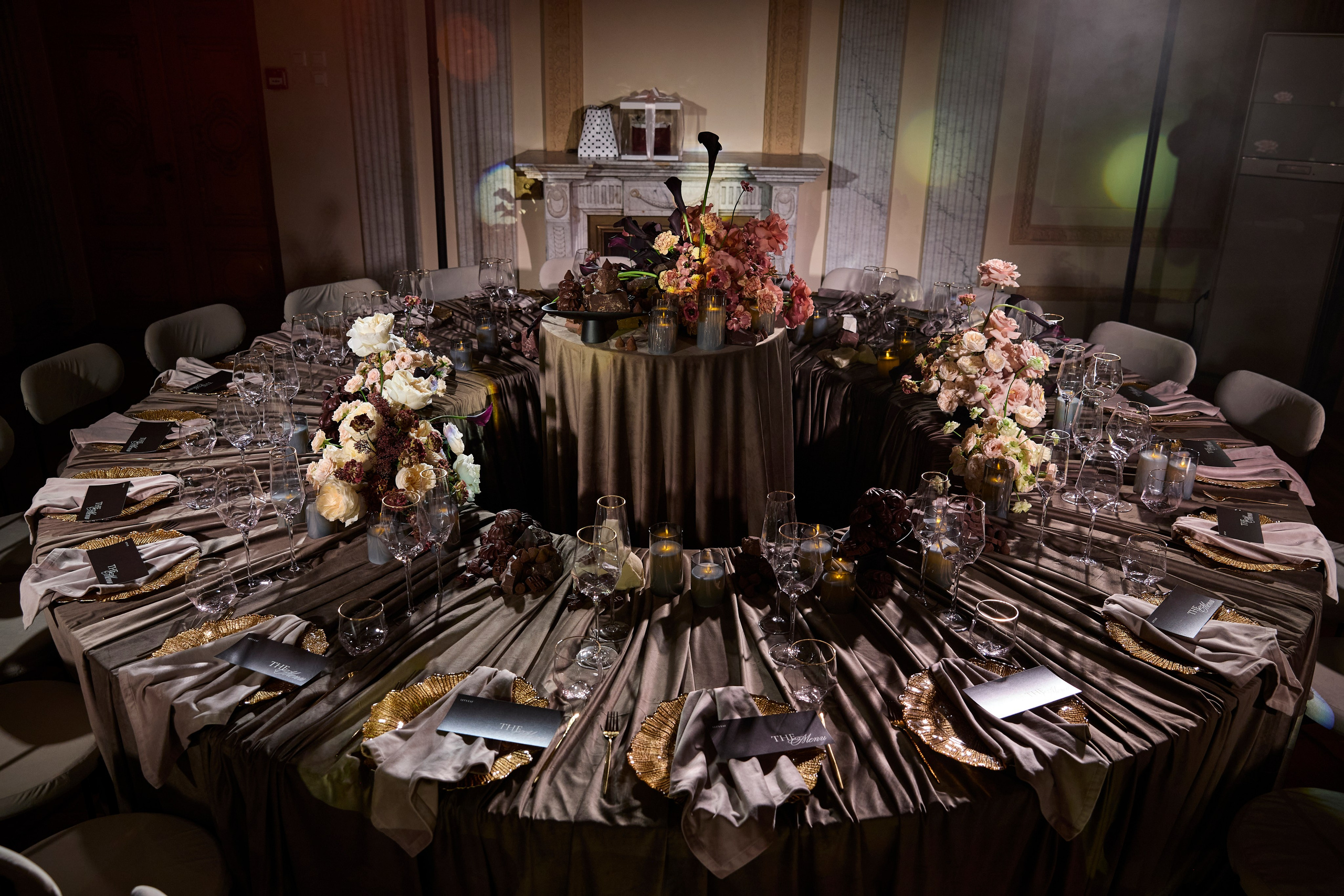 Особняк Ермолинского. Свадебный фотограф Анастасия Казакова