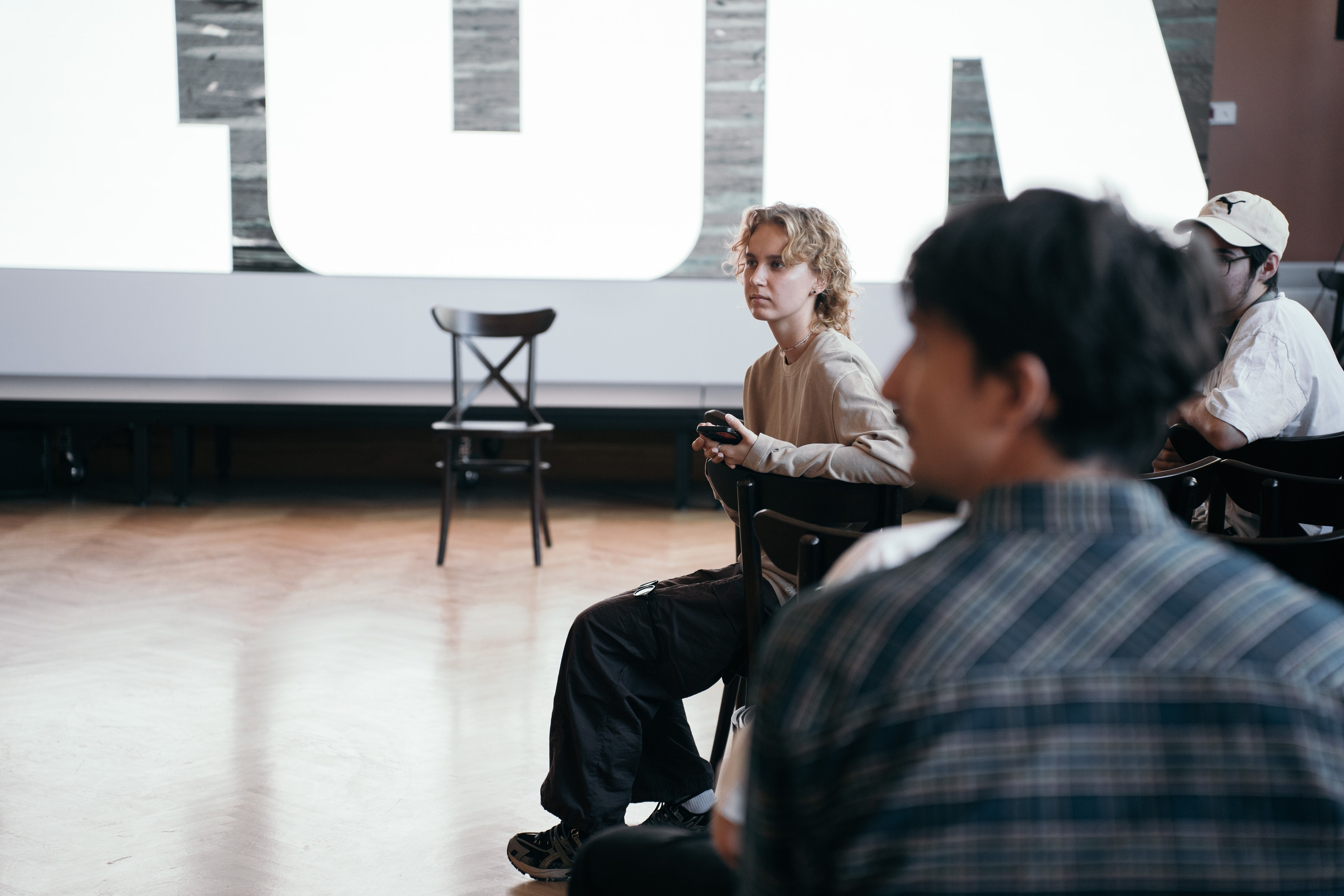 Лекция лаборатории ДОК. Репортажный фотограф в Казани Виктория Трунова