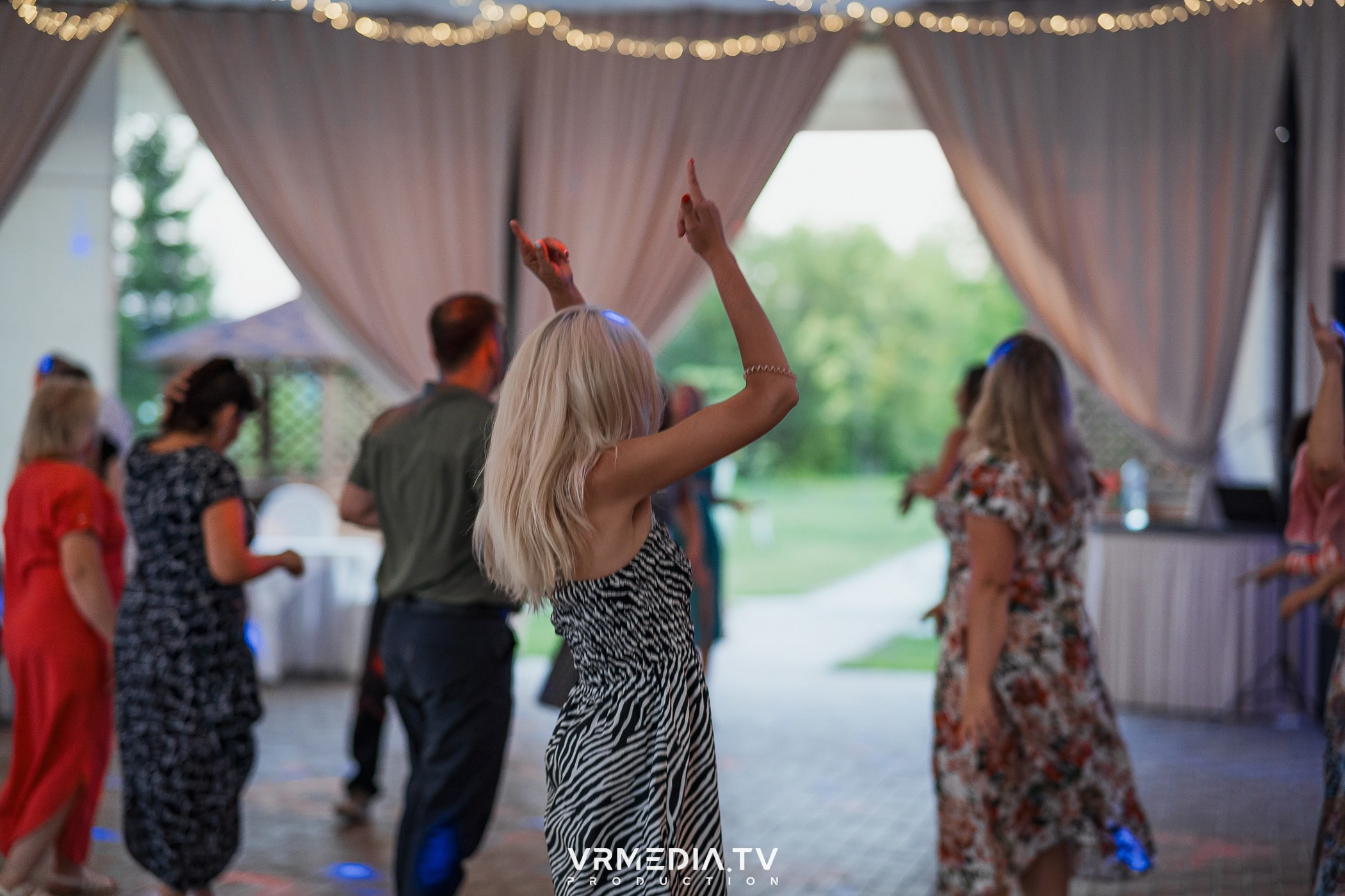 ЖАРКАЯ ПЯТНИЦА в ресторане «Империя»