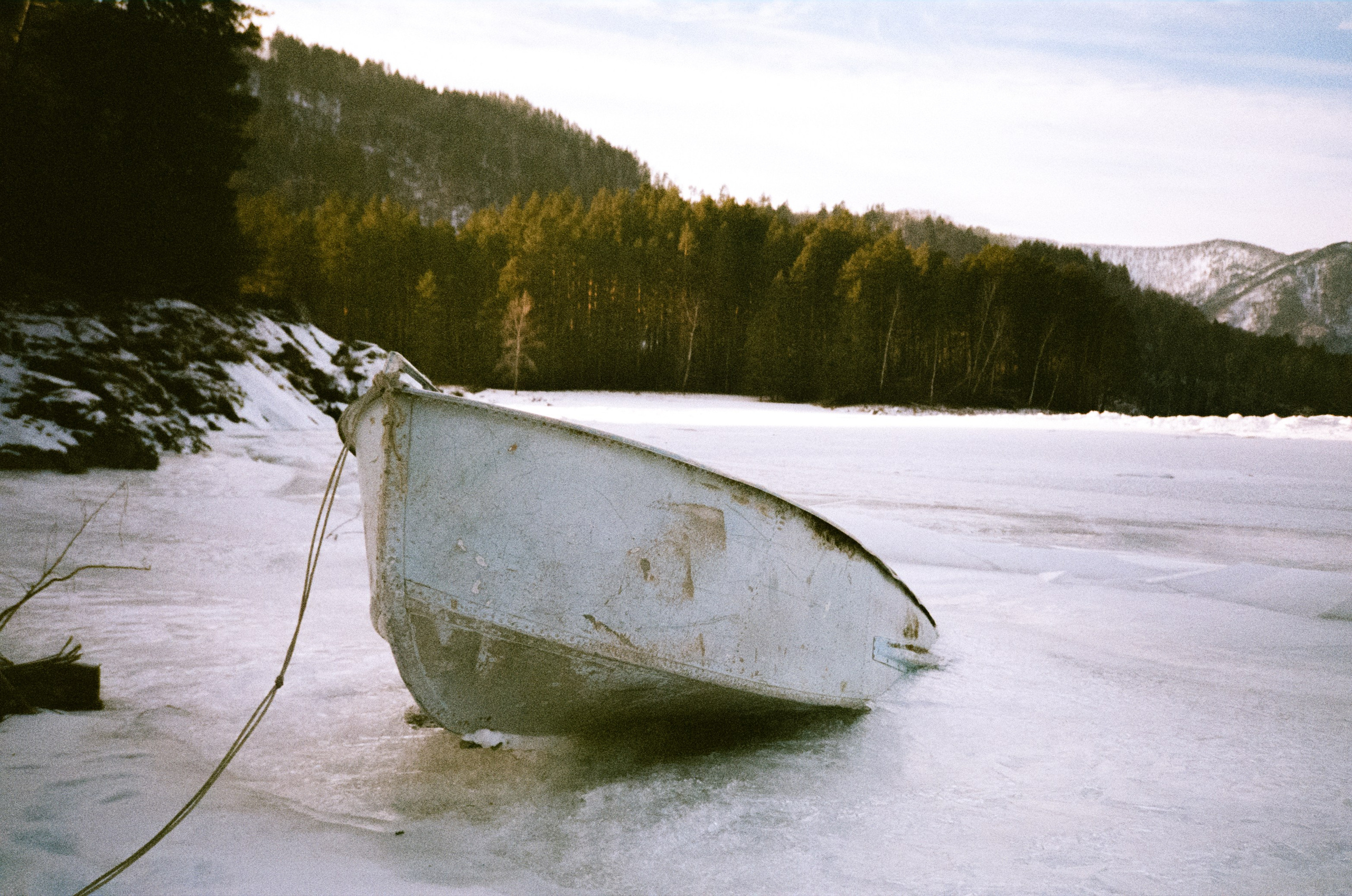 Поле у вертолетной площадки в день зимнего солнцестояния / 22 декабря