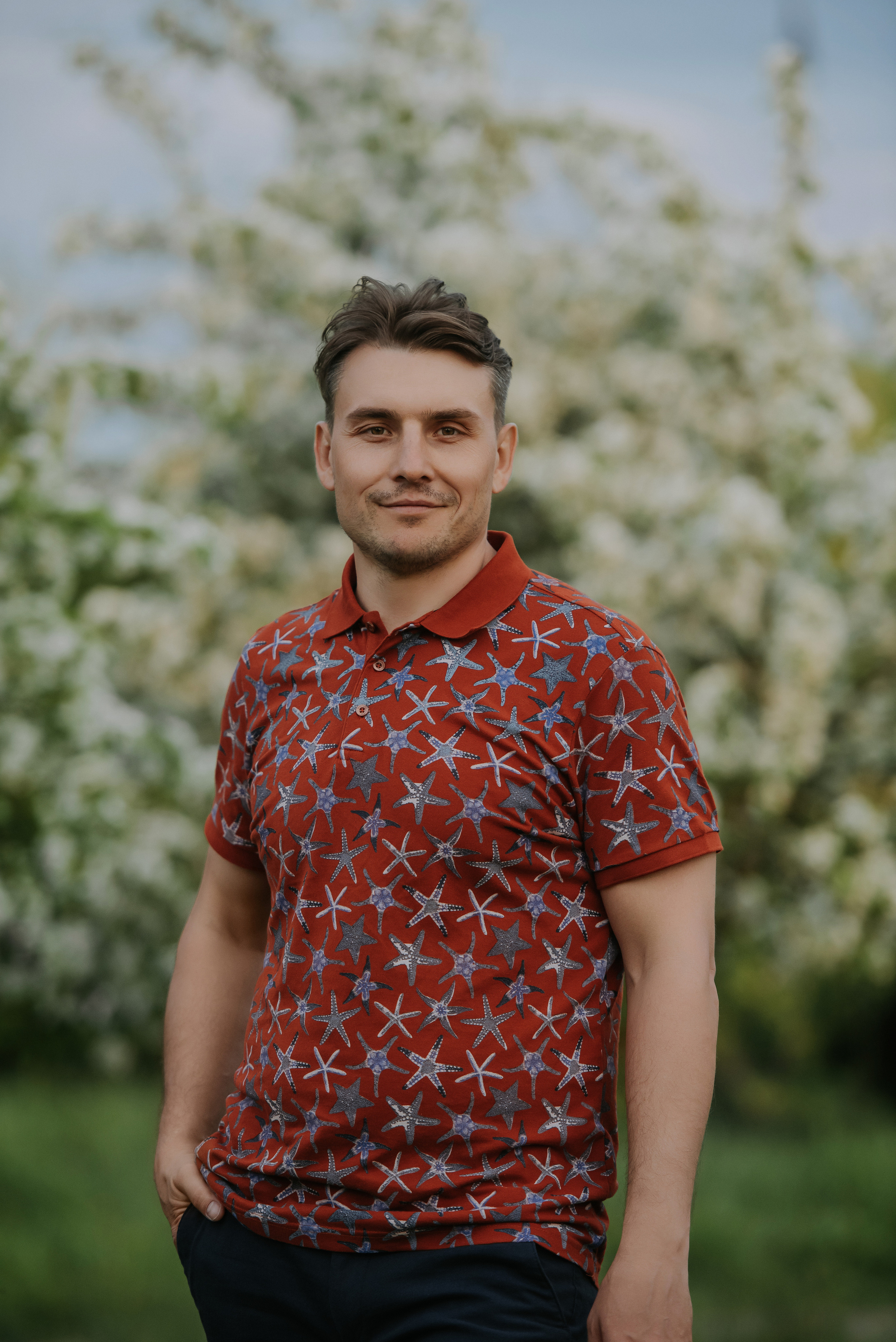 Цветение яблони семья Гончаровых. Фотограф Диана Оленина Красноярск / Братск