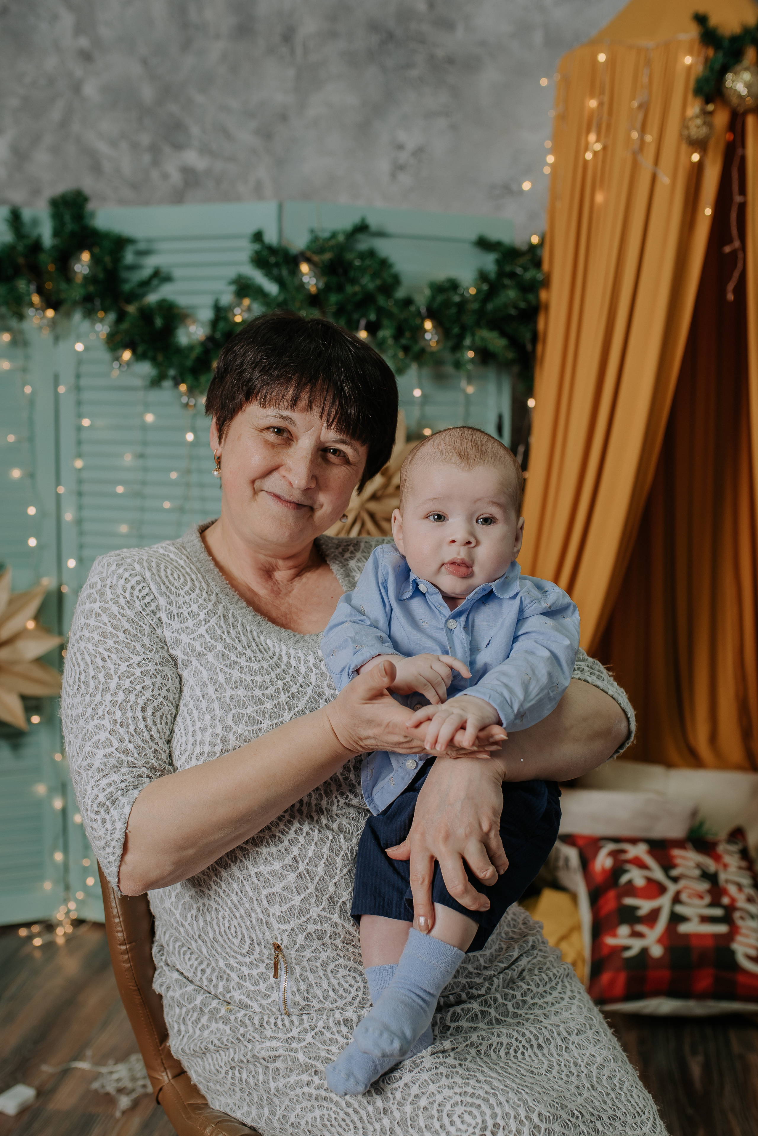 Семейная фотосессия на Новый Год. Фотограф Диана Оленина Красноярск / Братск