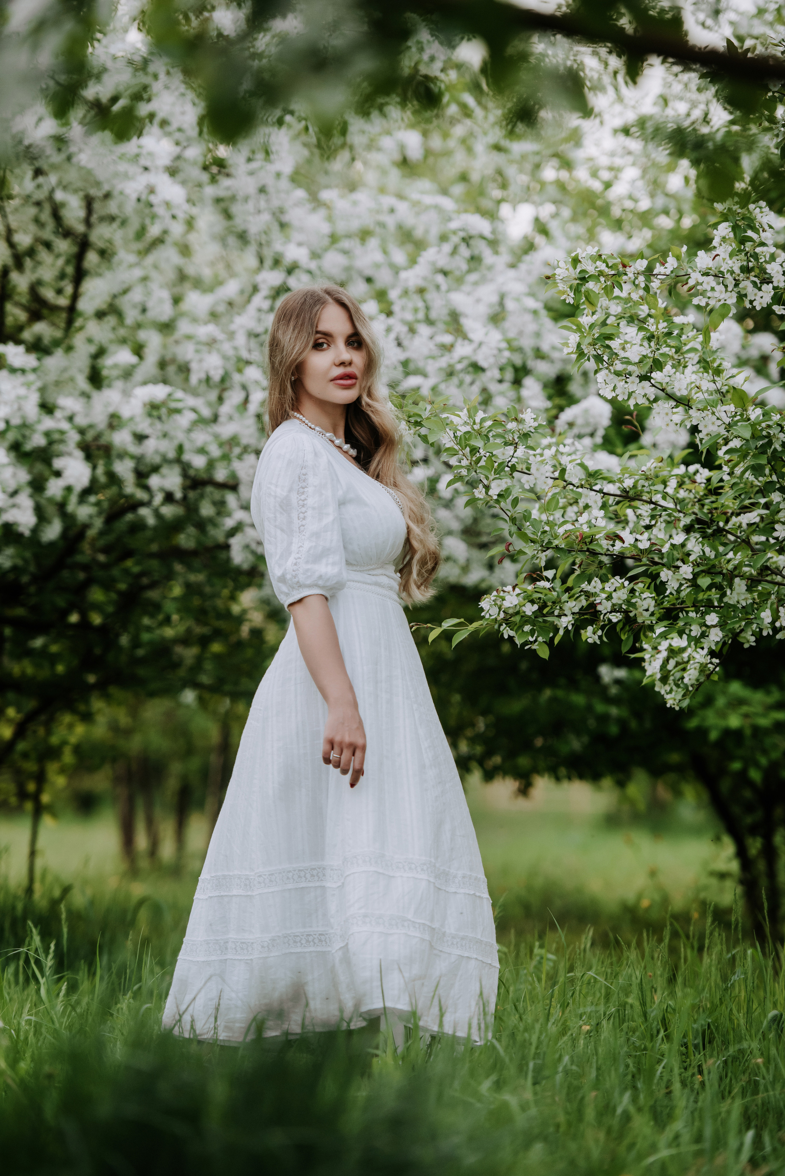 Цветение яблони семья Гончаровых. Фотограф Диана Оленина Красноярск / Братск