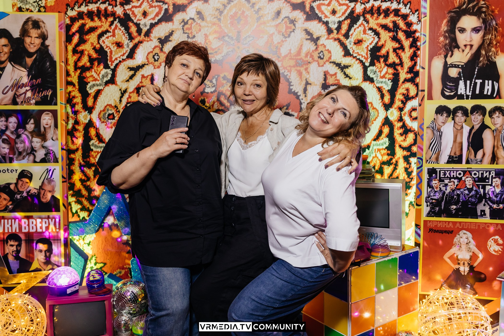 Ресторан «Империя»: Вечеринка 90-х