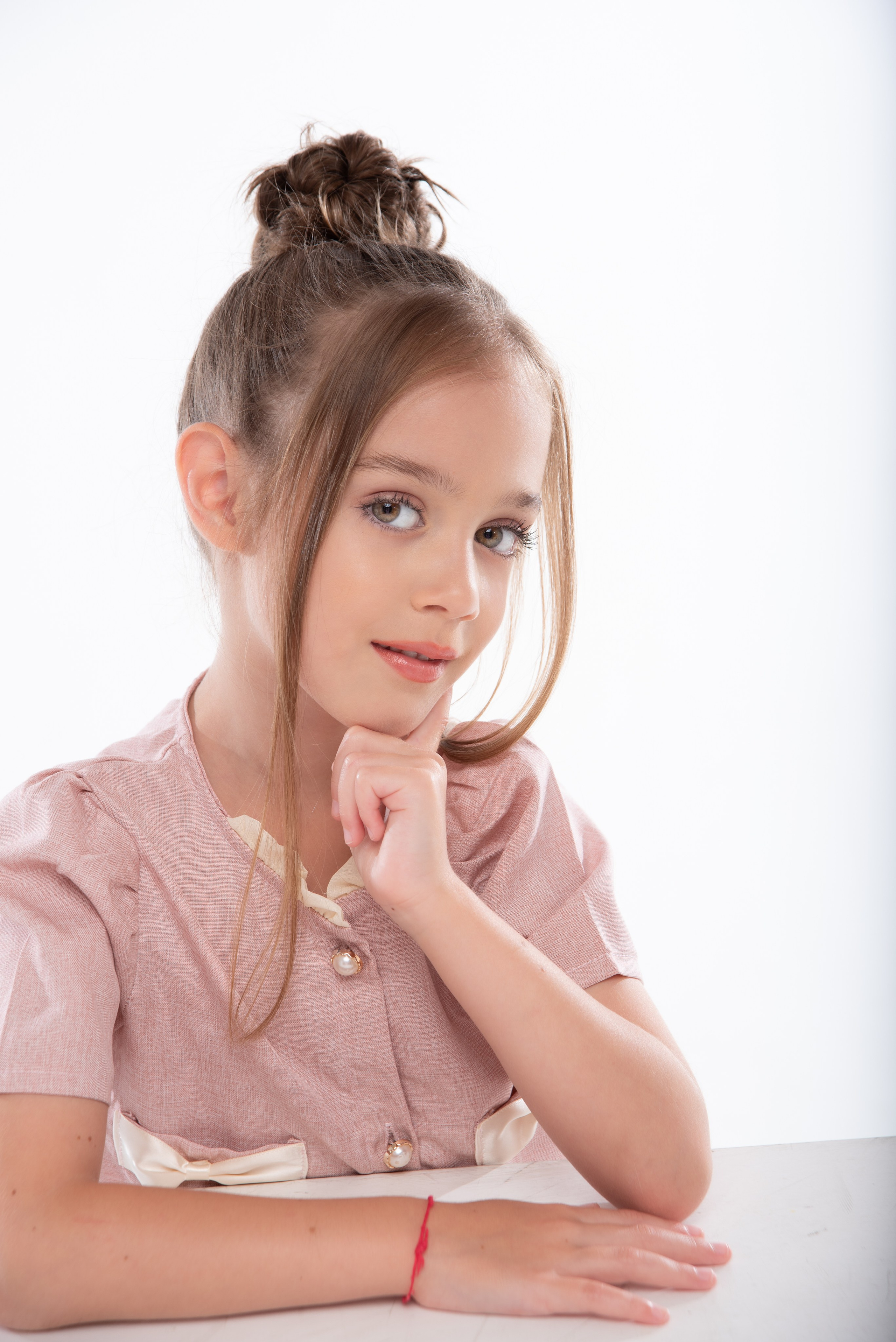 Детская стилизованная фотосессия в сочи. Детский студийный фотограф Сочи