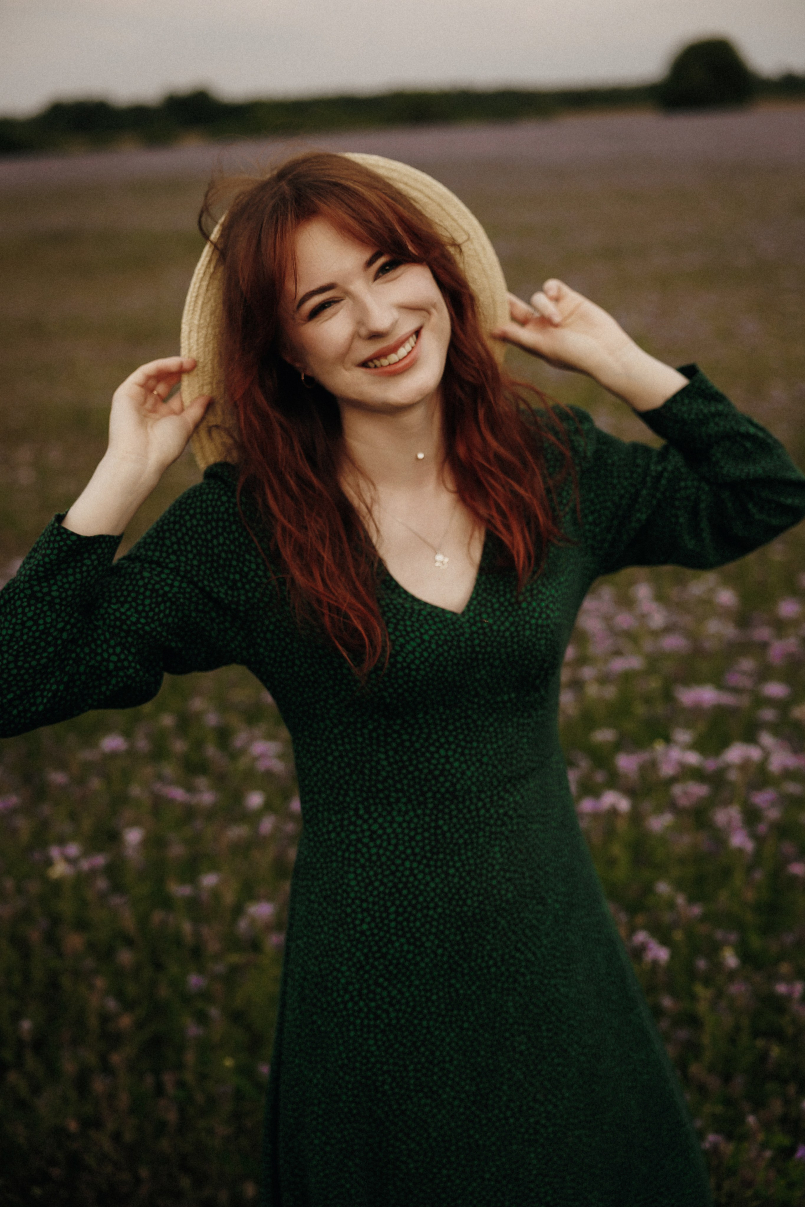 Фотосессия в цветочном поле. Свадебный и семейный фотограф Витебск, Минск, Андрей Павлов