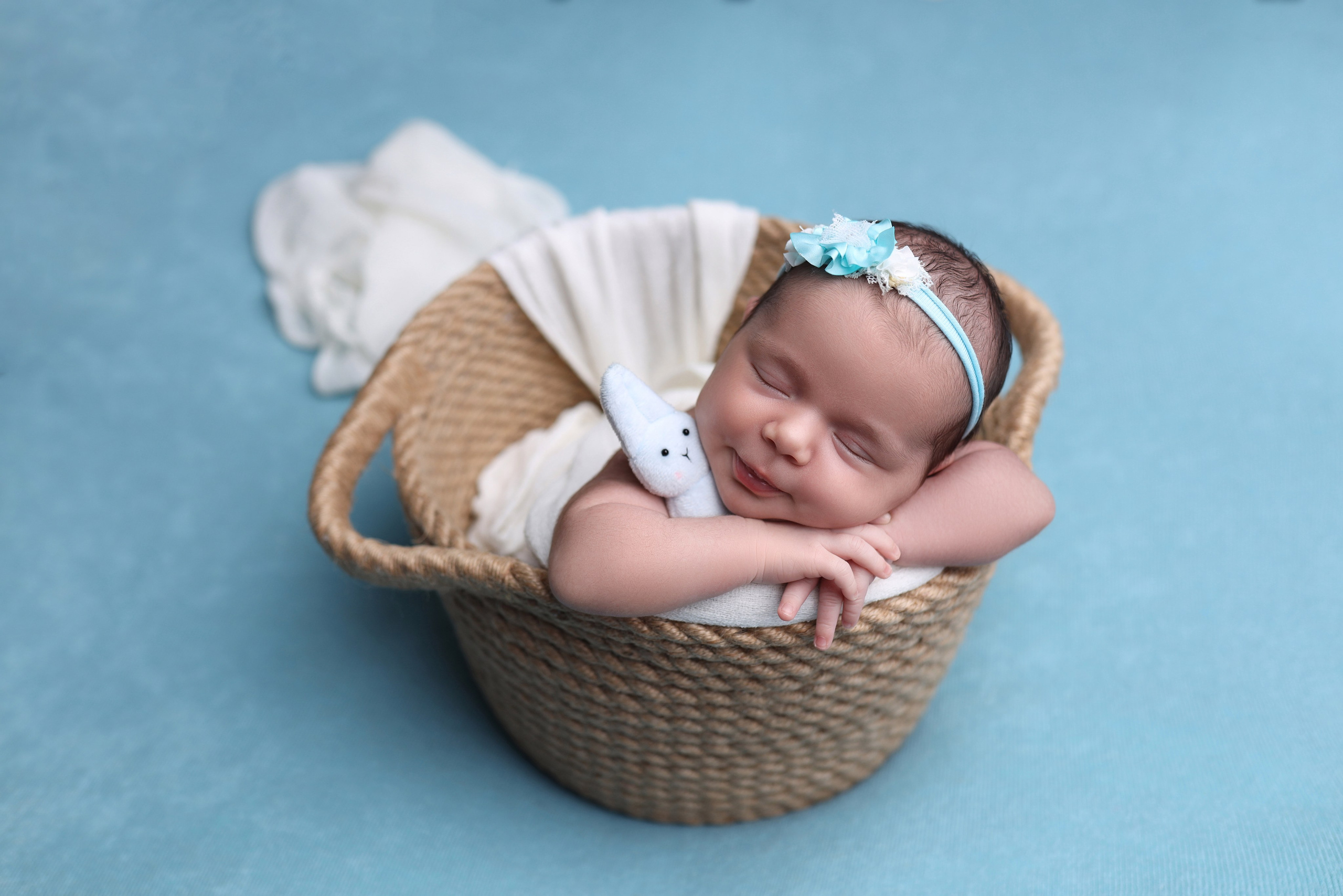 Newborn девочки. Фотограф новорожденных Модяева Ирина