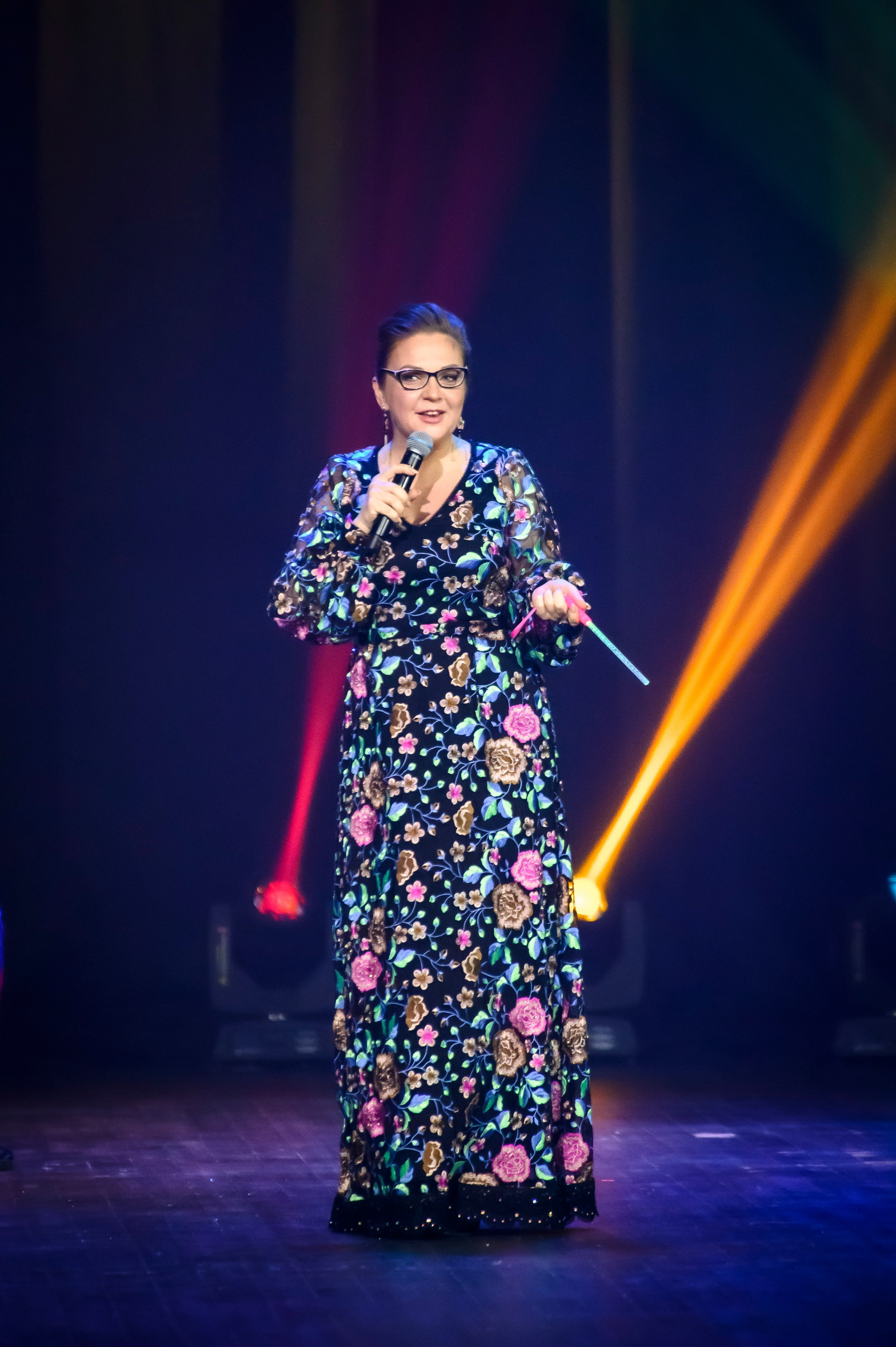 Лариса Рубальская — КЗ «Москва», Остров мечты. Бренд-фотограф для экспертов и блогеров в Москве Влада Горбовская